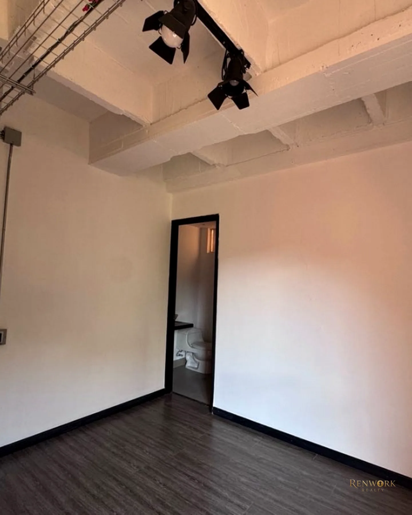 127 MTS SECTOR CAMPESTRE 2 ALCOBAS CON BAÑO + SERVICIO + BALCÓN GRANDE · foto 13