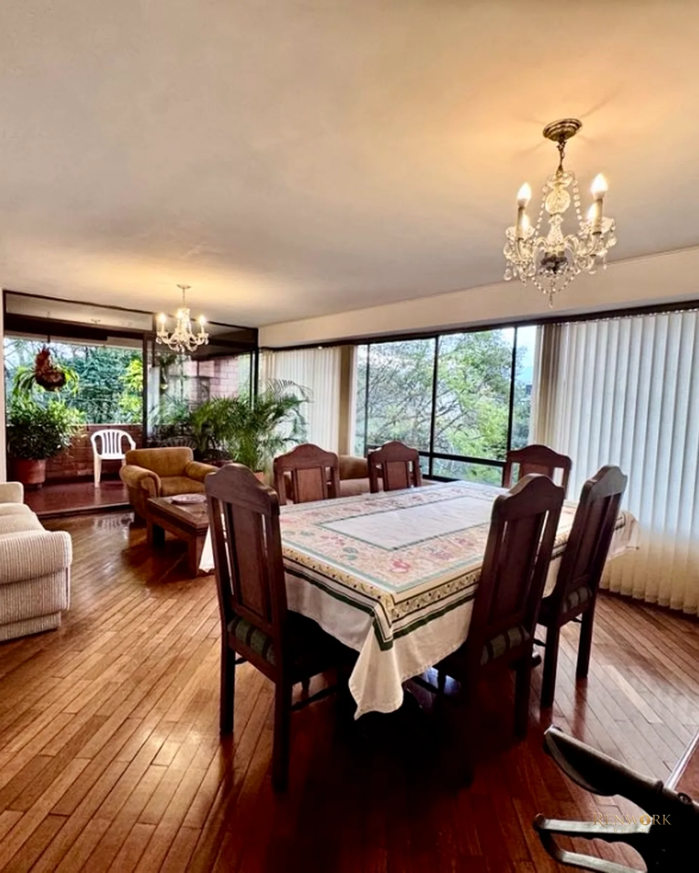 147 MTR PARA REMODELAR COMPLETAMENTE, MUY SILENCIOSO, SECTOR CALLE 10 · foto 1
