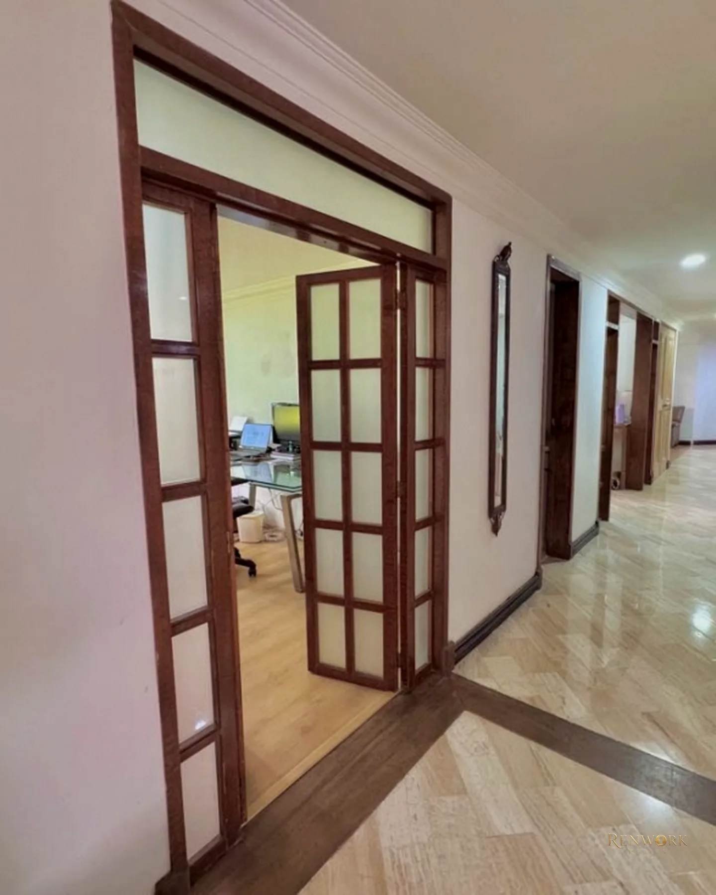 280 MTR CON SALIDA AL JARDÍN, 4 ALCOBAS CON BAÑO, 2 ESTUDIOS, SERVICIO · foto 16