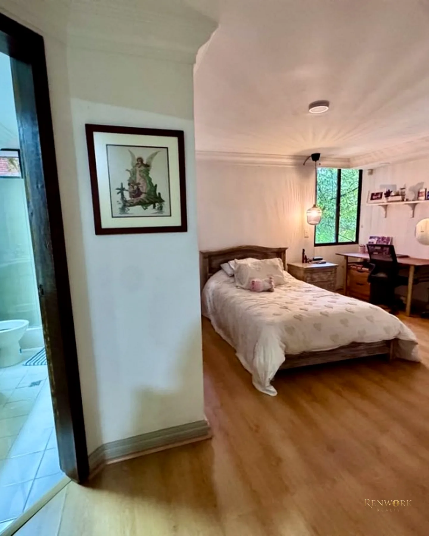 280 MTR CON SALIDA AL JARDÍN, 4 ALCOBAS CON BAÑO, 2 ESTUDIOS, SERVICIO · foto 9