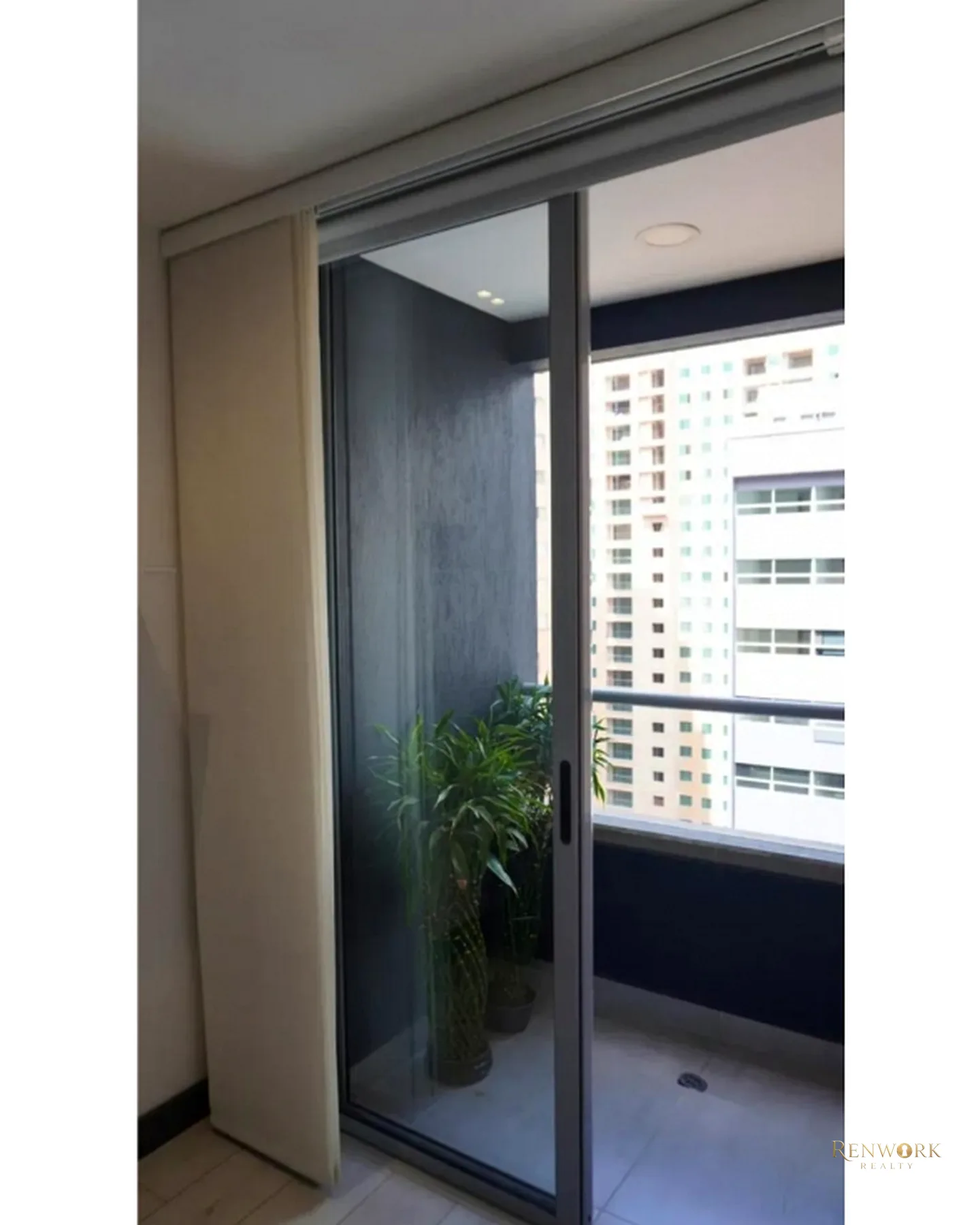 AMPLIO APARTAMENTO CIUDAD DEL RIO MEDELLIN · foto 8
