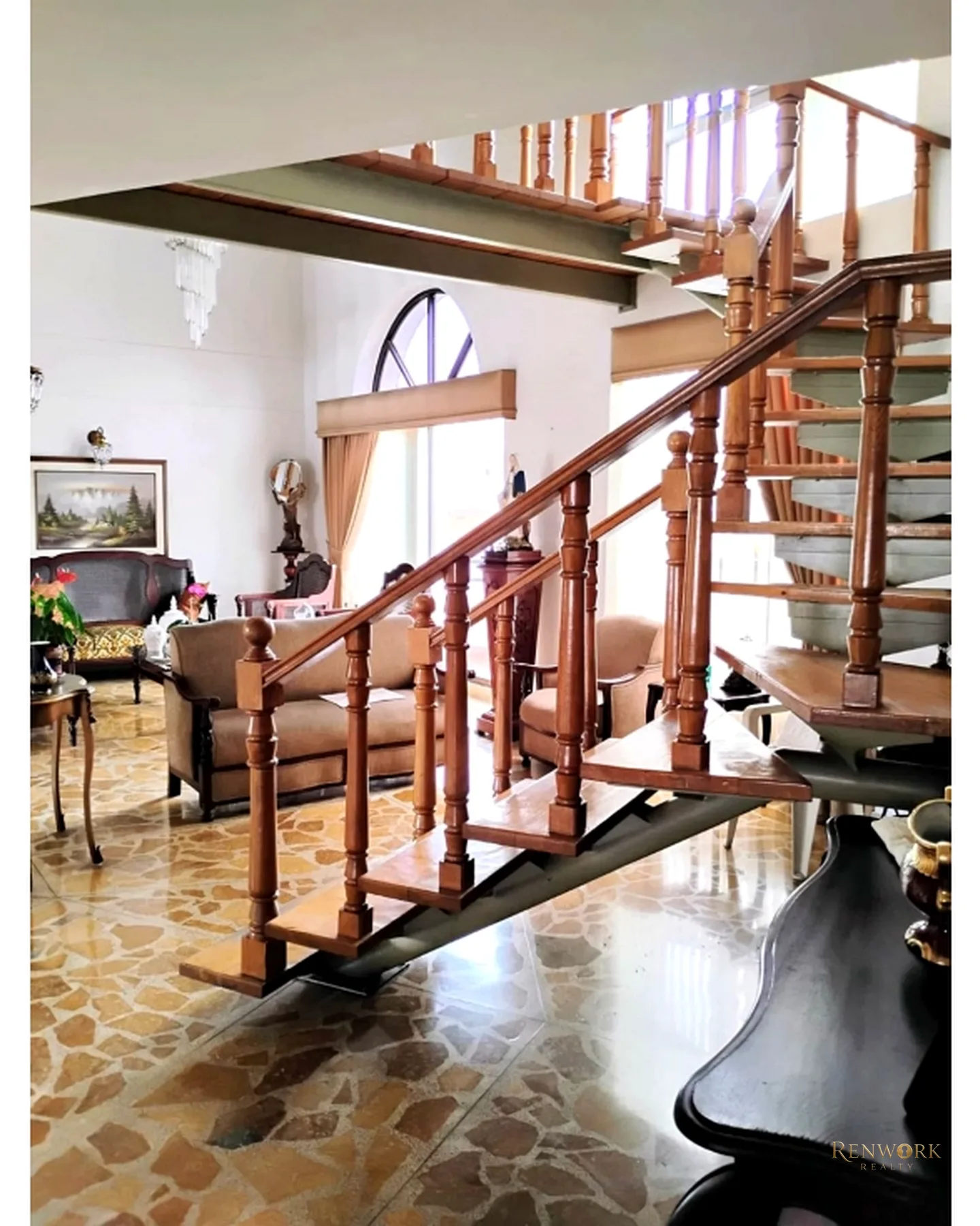 AMPLIO APARTAMENTO DUPLEX EN LAURELES · foto 5
