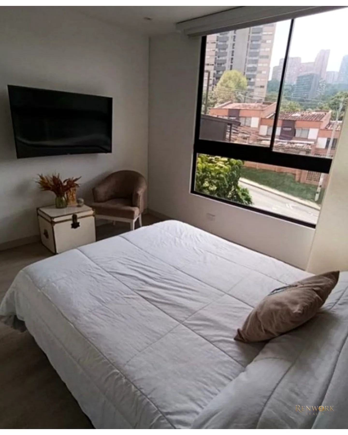 AMPLIO APARTAMENTO EN ENVIGADO SECTOR CUMBRES LINDA UNIDAD · foto 7