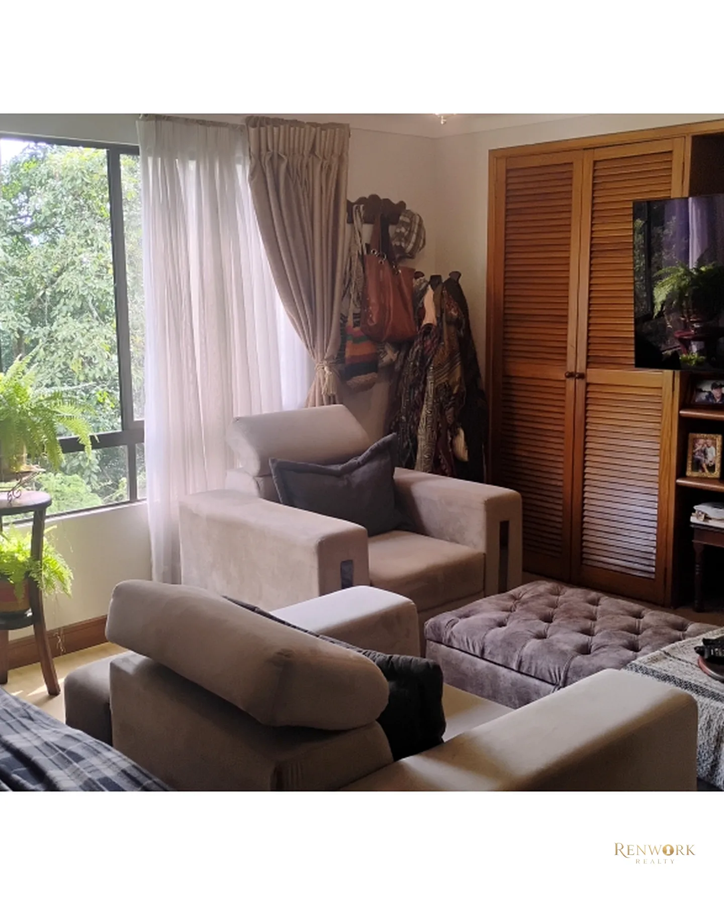 AMPLIO APARTAMENTO EN VENTA CASTROPOL EL POBLADO · foto 9