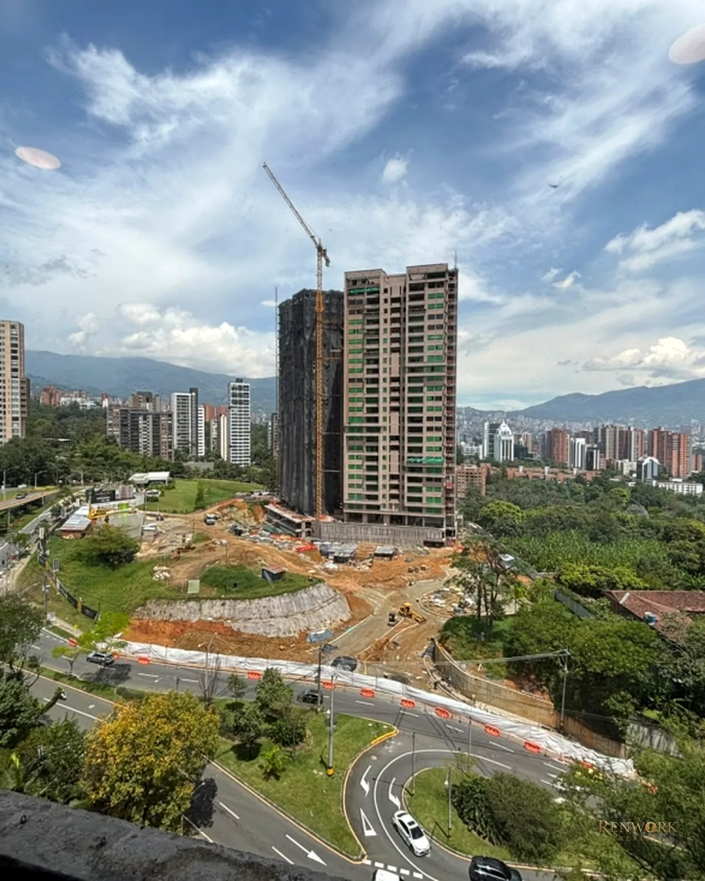 AMPLIO APARTAMENTO EN VENTA - POBLADO BALSOS · foto 23
