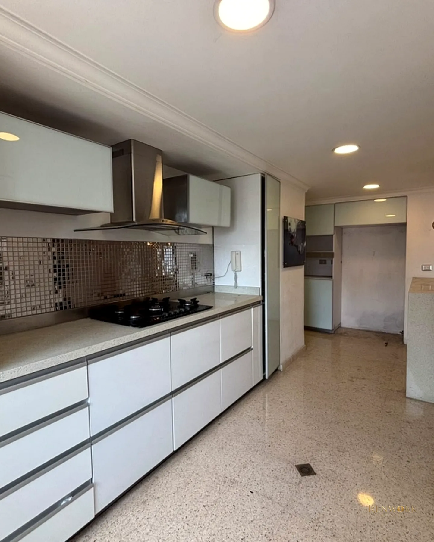 AMPLIO APARTAMENTO EN VENTA - POBLADO BALSOS · foto 4