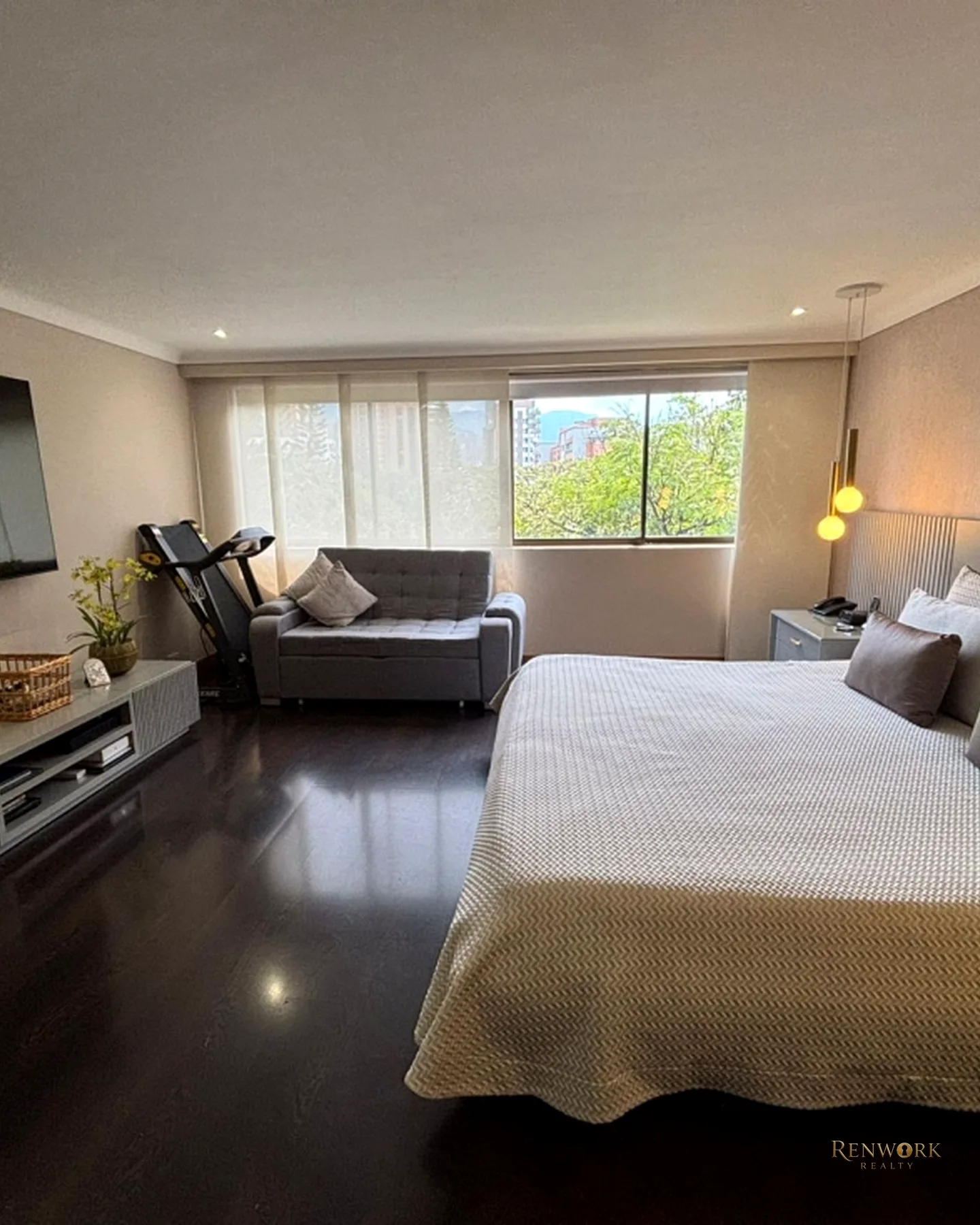AMPLIO APARTAMENTO PARA VENTA EN EL SECTOR DE CASTROPOL, MEDELLIN · foto 16