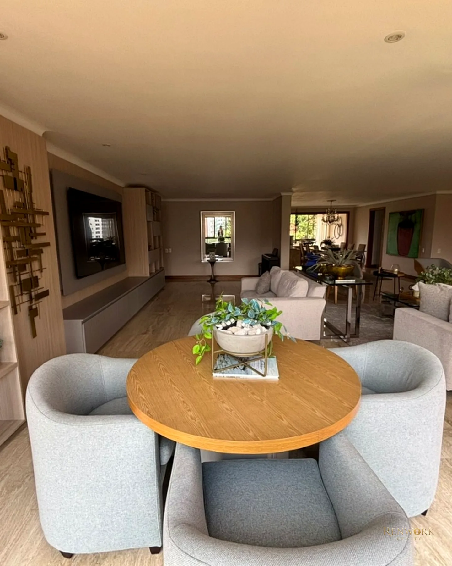 AMPLIO APARTAMENTO PARA VENTA EN EL SECTOR DE CASTROPOL, MEDELLIN · foto 5