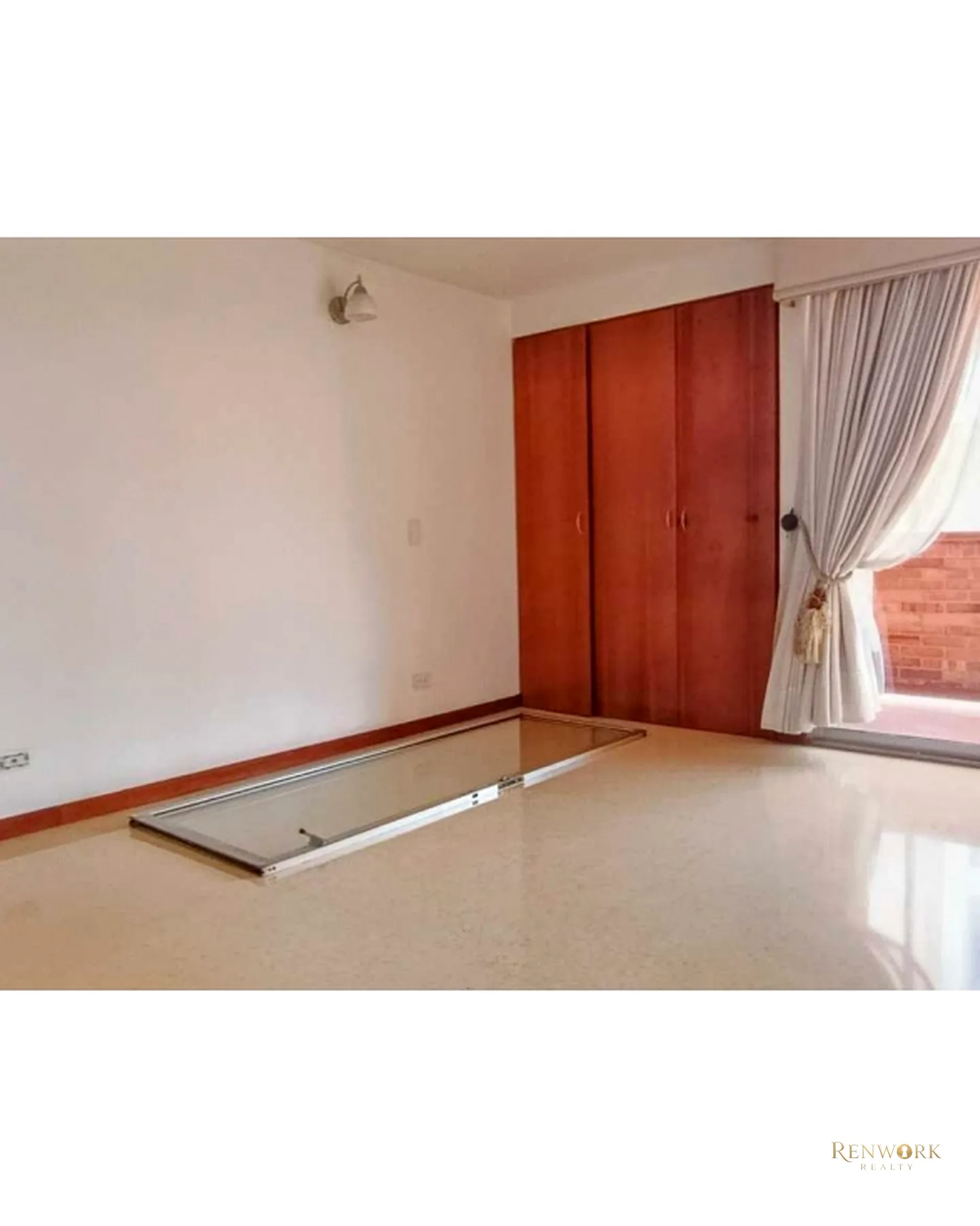 AMPLIO APARTAMENTO PORTAL ENVIGADO · foto 5