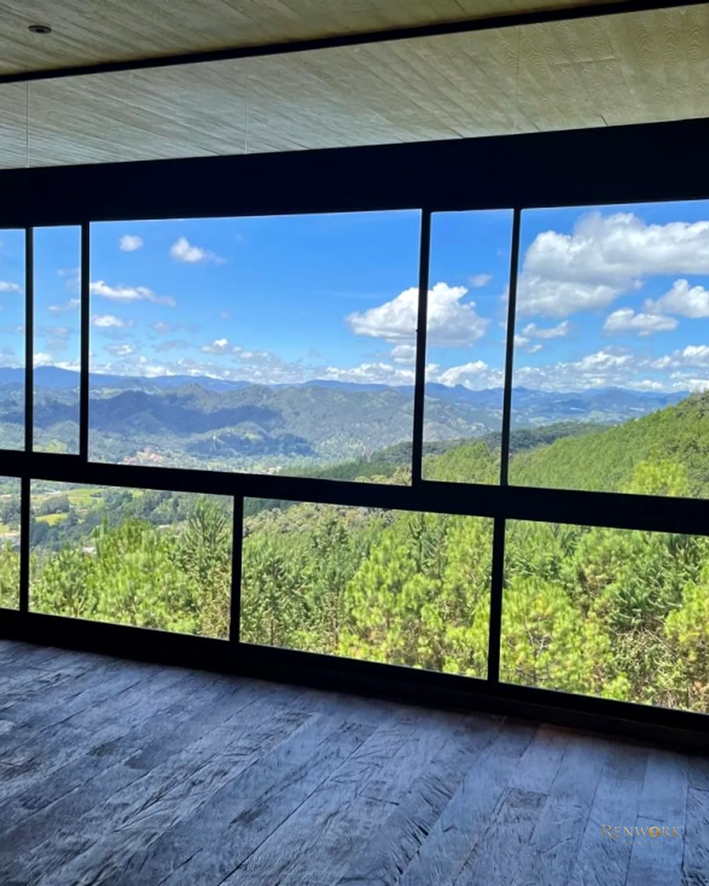 AMPLIO Y HERMOSO APARTAMENTO CON VISTA VERDE EN EL RETIRO · foto 10