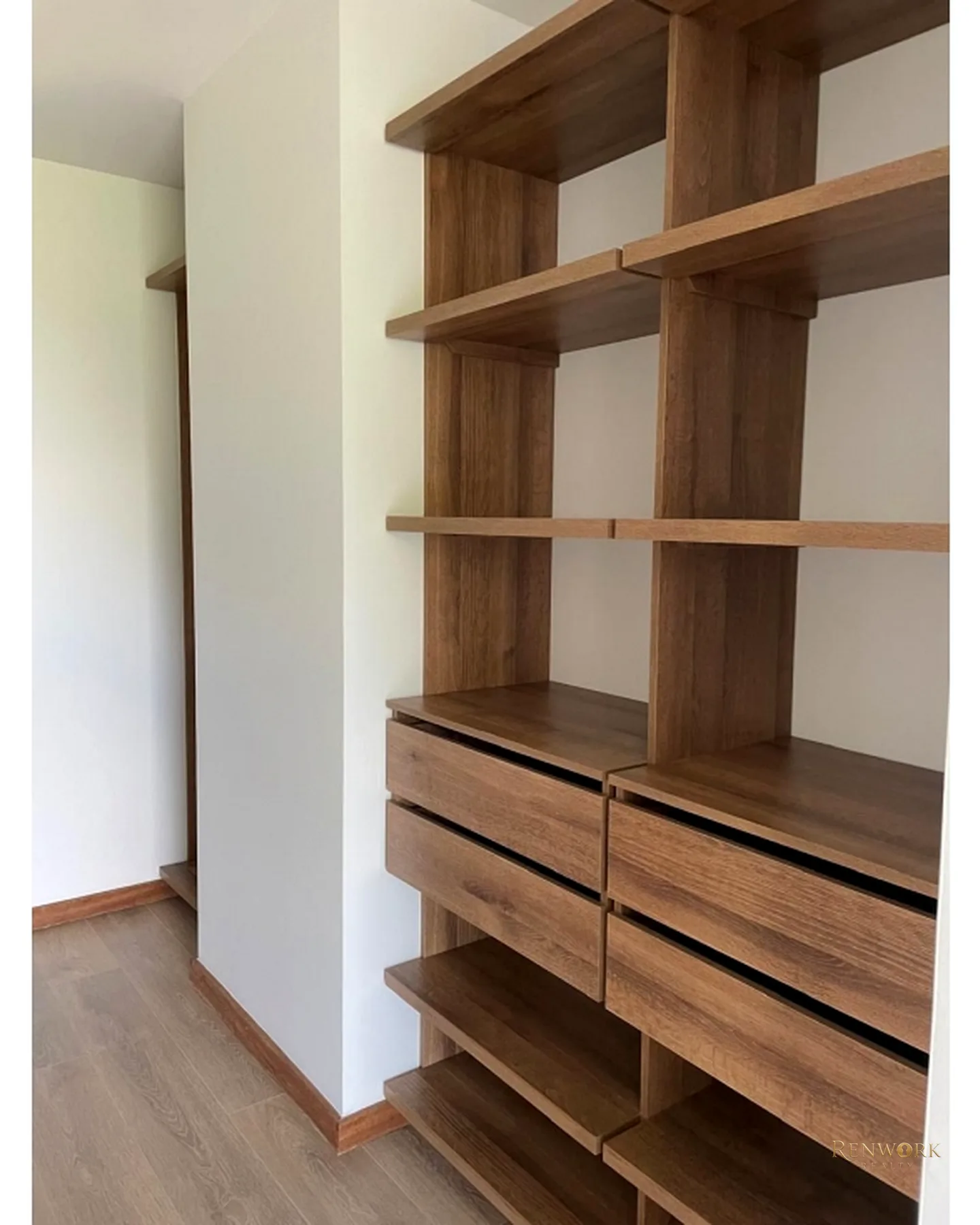 AMPLIO Y HERMOSO APARTAMENTO CON VISTA VERDE EN EL RETIRO · foto 8