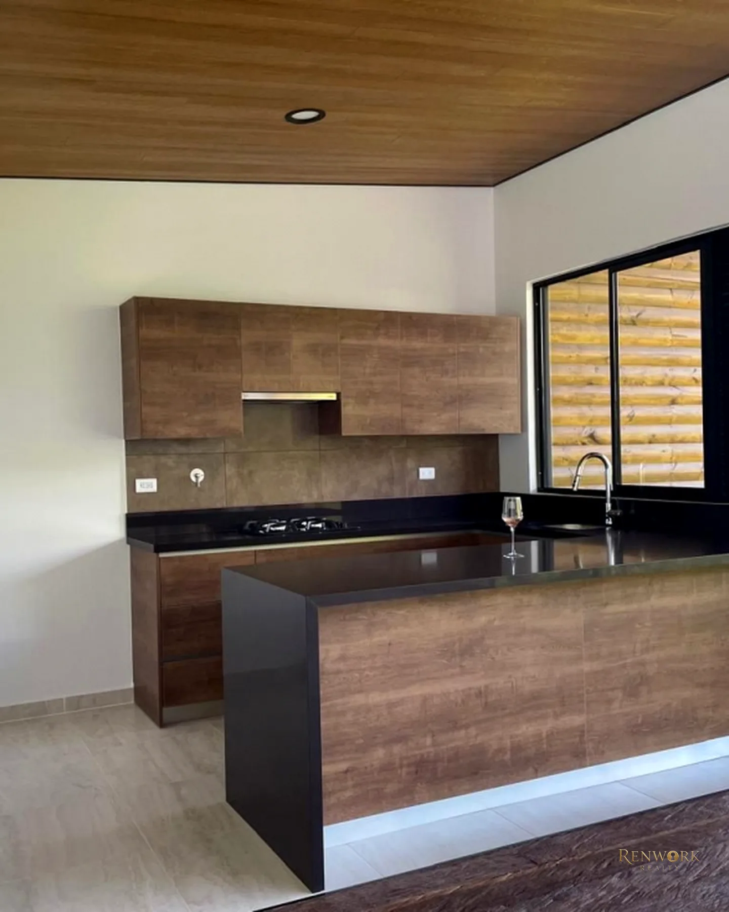 AMPLIO Y HERMOSO APARTAMENTO CON VISTA VERDE EN EL RETIRO · foto 2