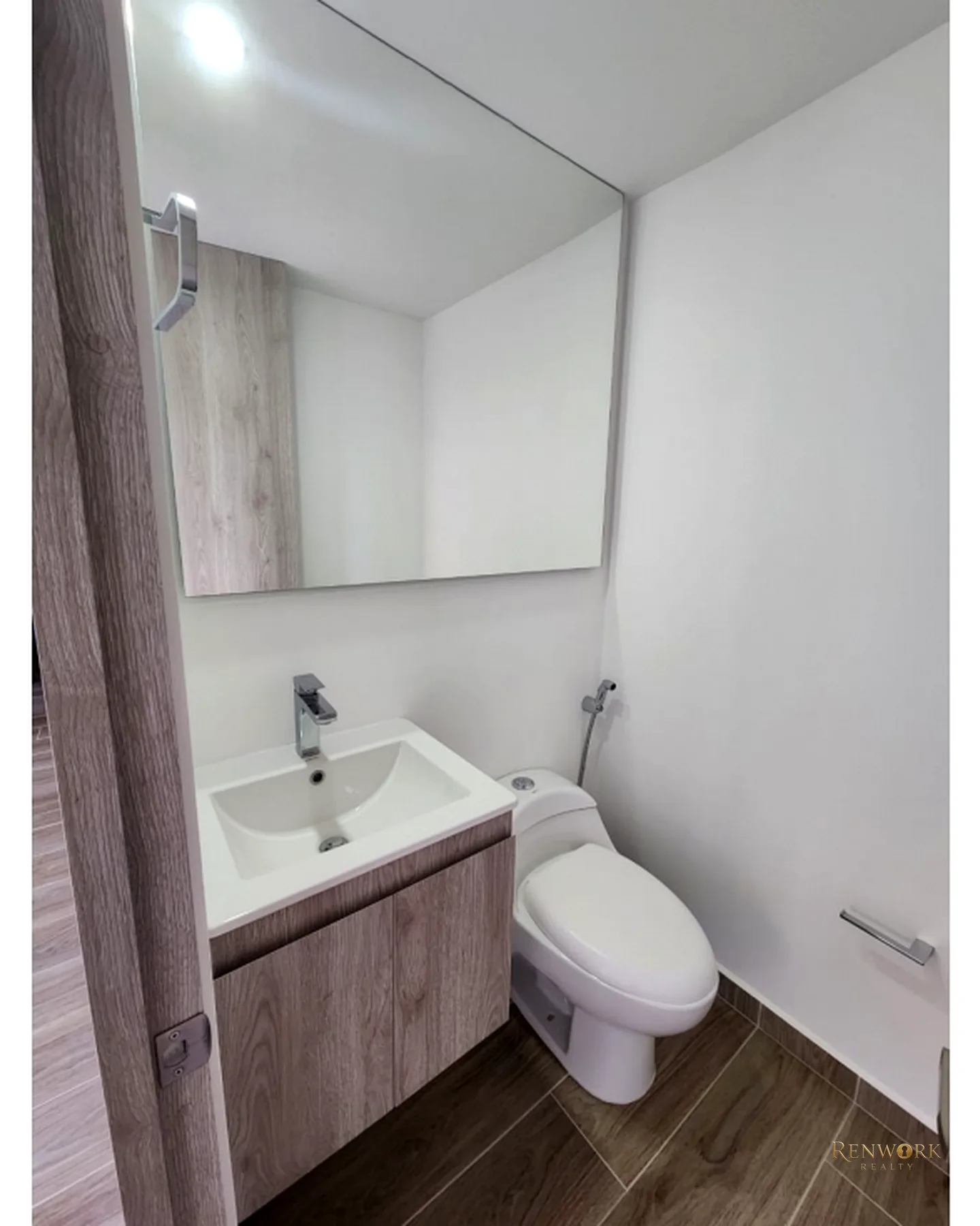 AMPLIO Y HERMOSO APTO EN VENTA EN EL RETIRO · foto 7