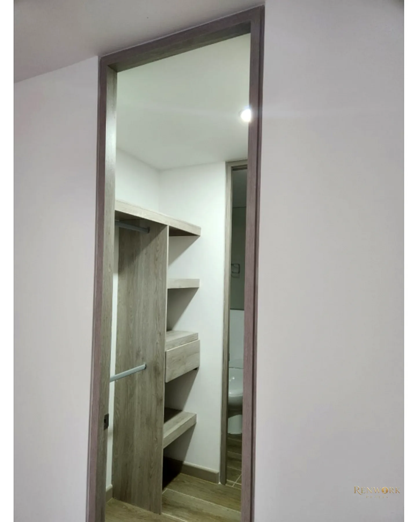 AMPLIO Y HERMOSO APTO EN VENTA EN EL RETIRO · foto 12