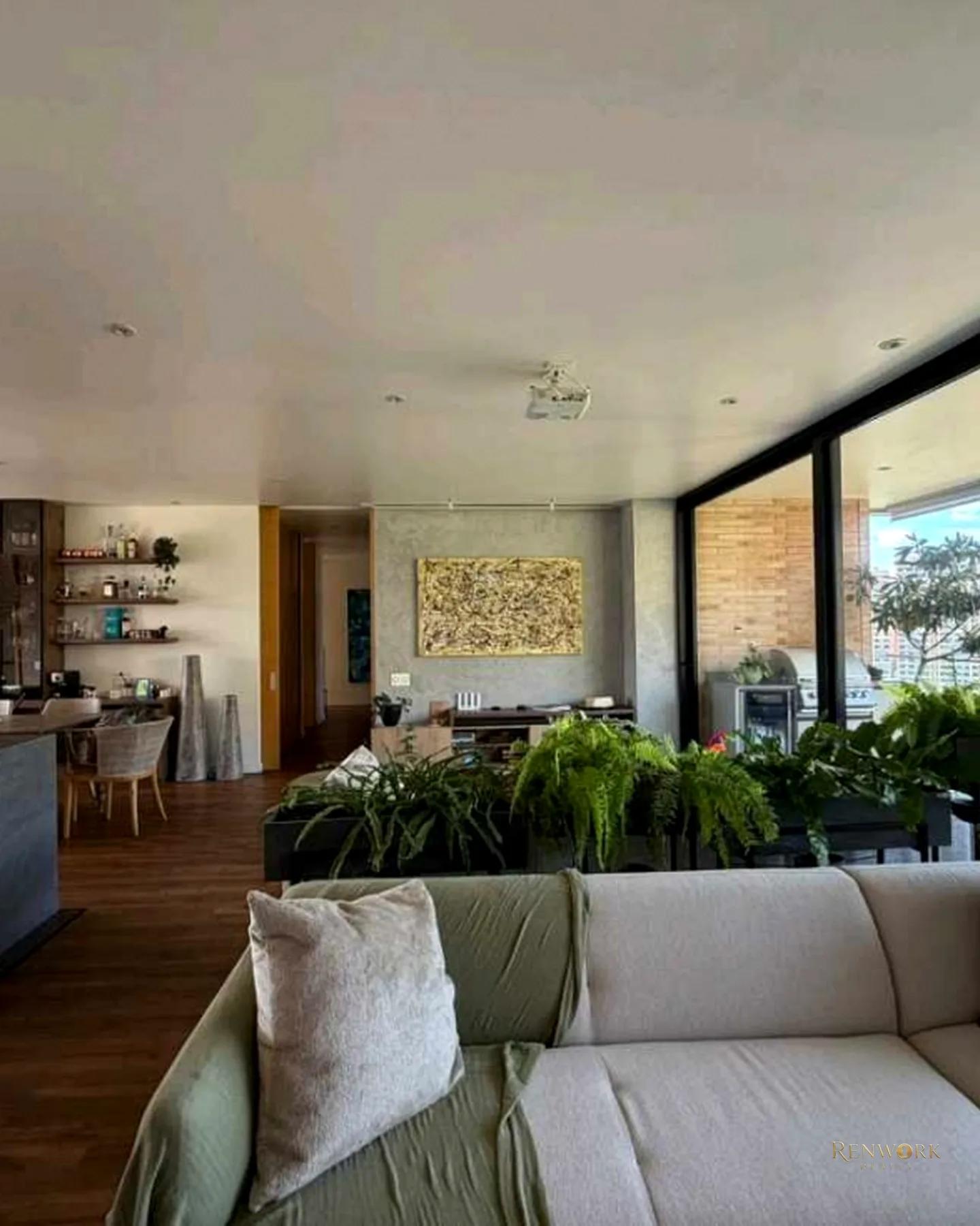 APARTAMENTO A LA VENTA EN POBLADO CERCA AL CAMPESTRE GR-LC · foto 2