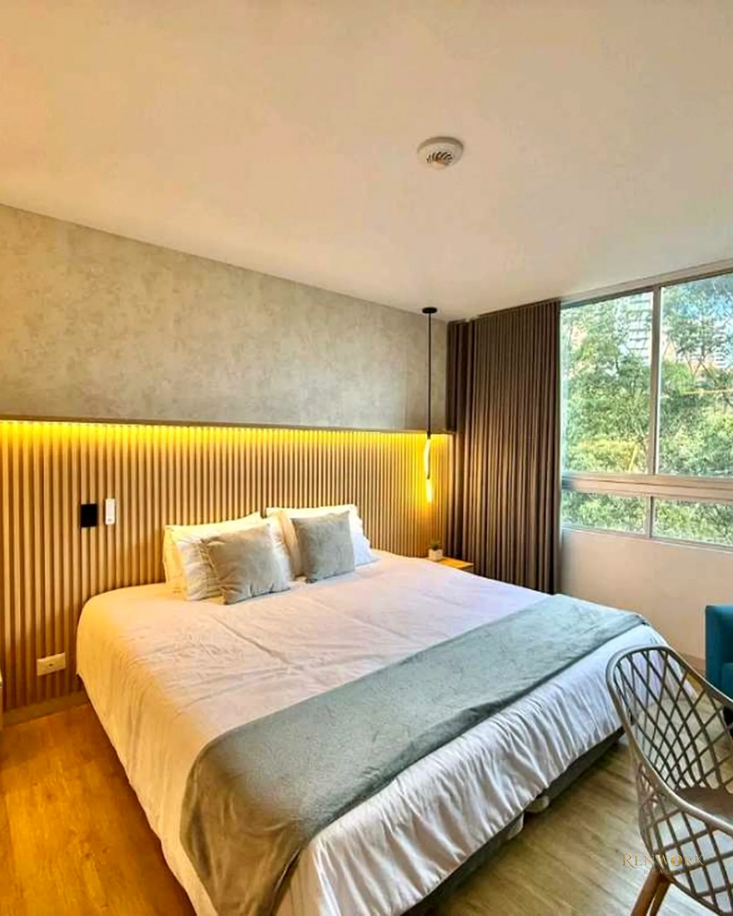 APARTAMENTO AIRBNB EL POBLADO · foto 17