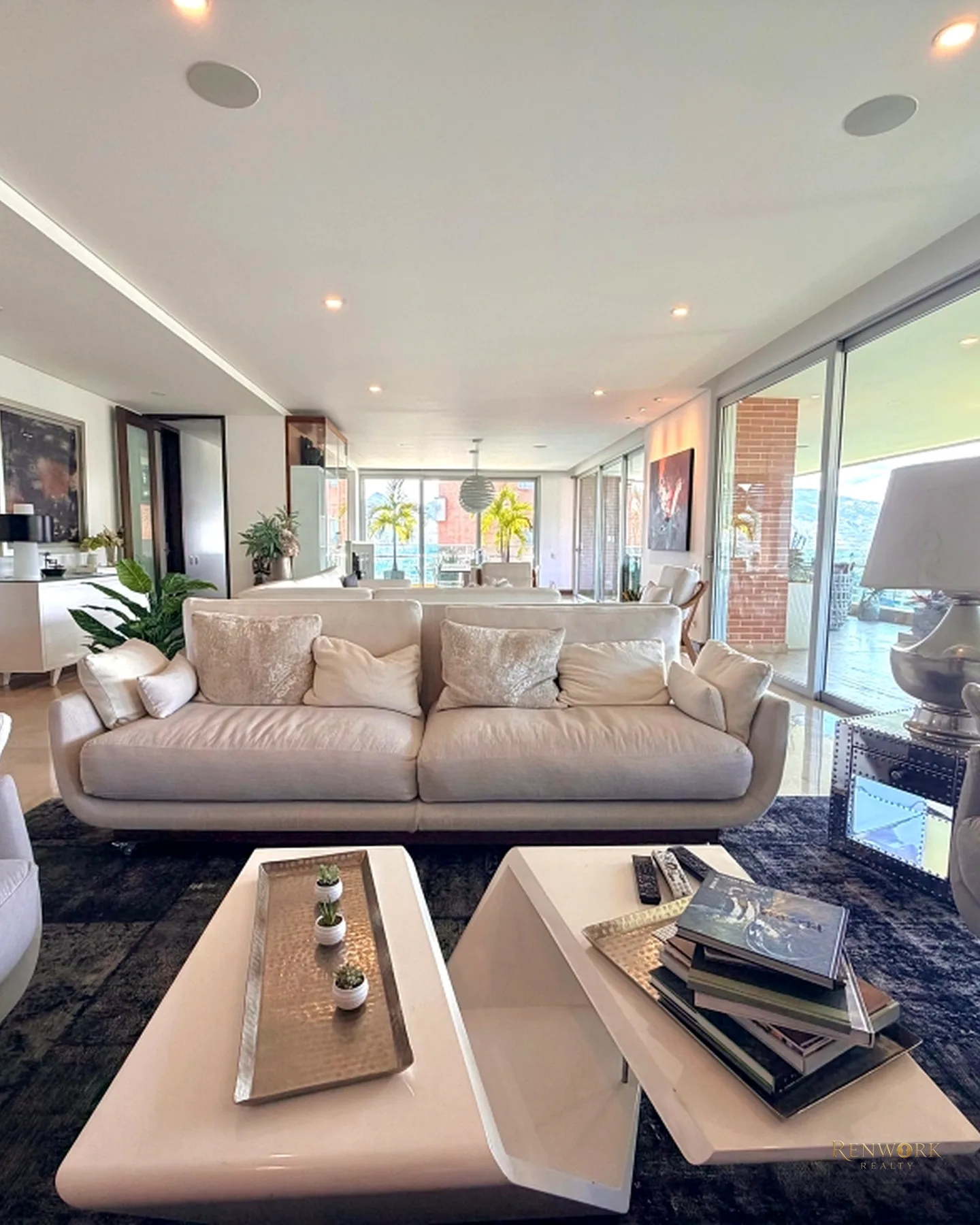 APARTAMENTO AMOBLADO PARA VENTA SECTOR LA CONCHA, EL POBLADO · foto 4