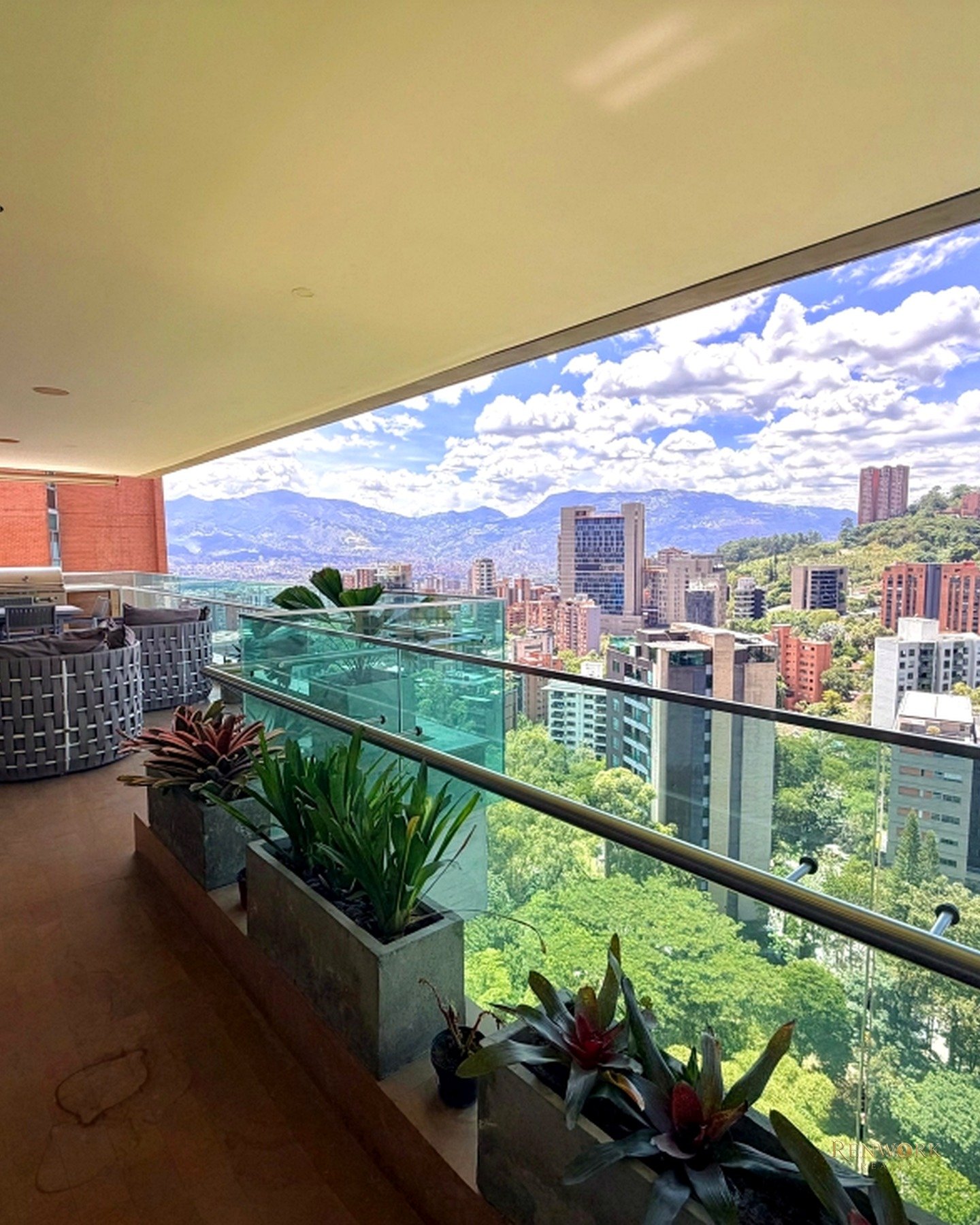 APARTAMENTO AMOBLADO PARA VENTA SECTOR LA CONCHA, EL POBLADO · foto 15