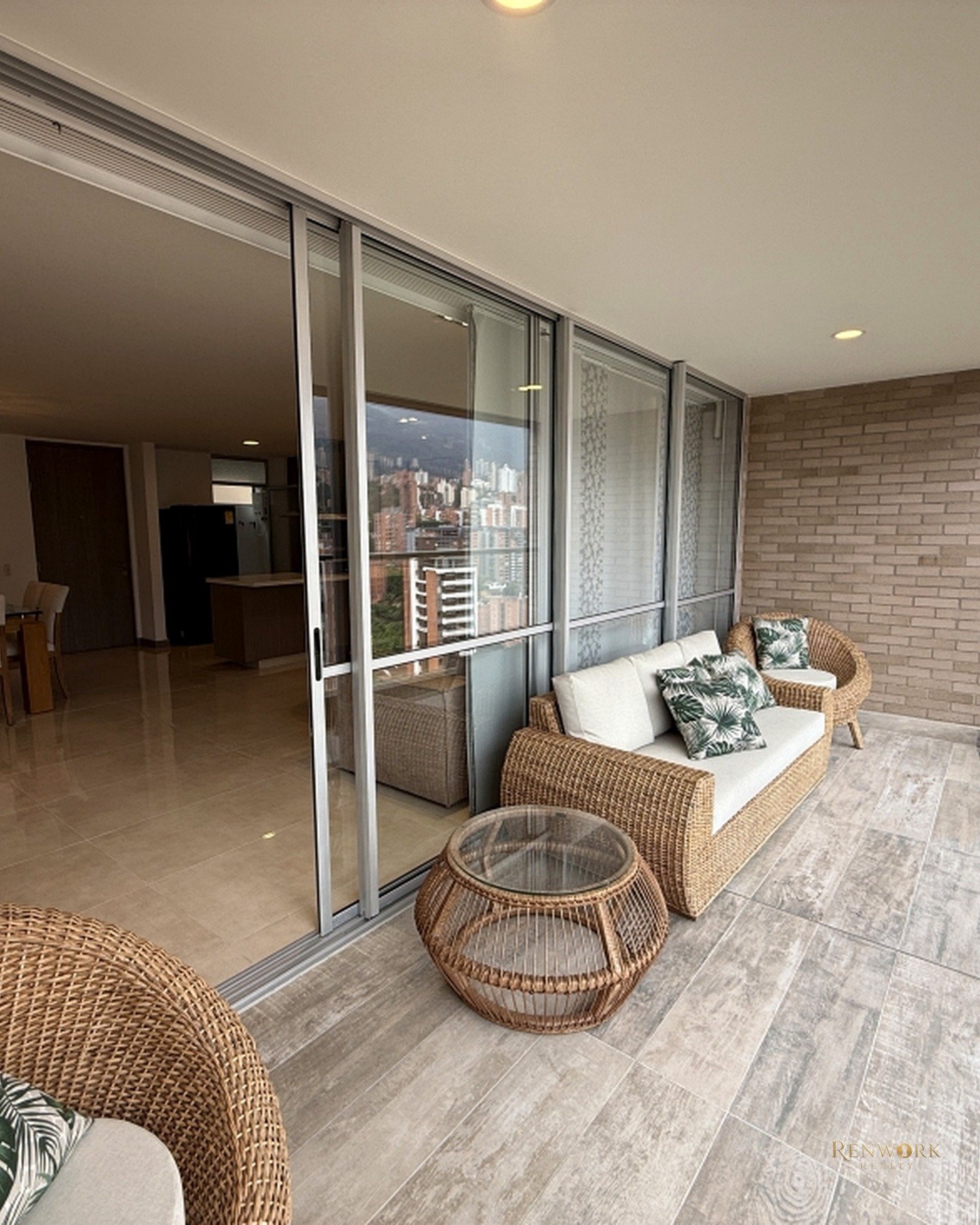APARTAMENTO AMOBLADO, PONTEVEDRA ENVIGADO, SECTOR PLANO 📌🏬📍🌿 · foto 6