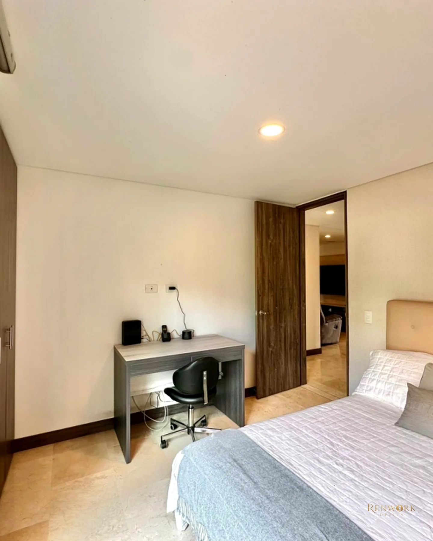 APARTAMENTO AMOBLADO POR MILLA DE ORO Y LOS PARRA · foto 11