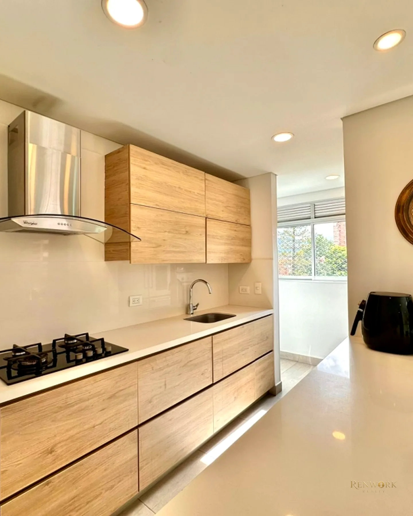APARTAMENTO AMOBLADO POR MILLA DE ORO Y LOS PARRA · foto 5