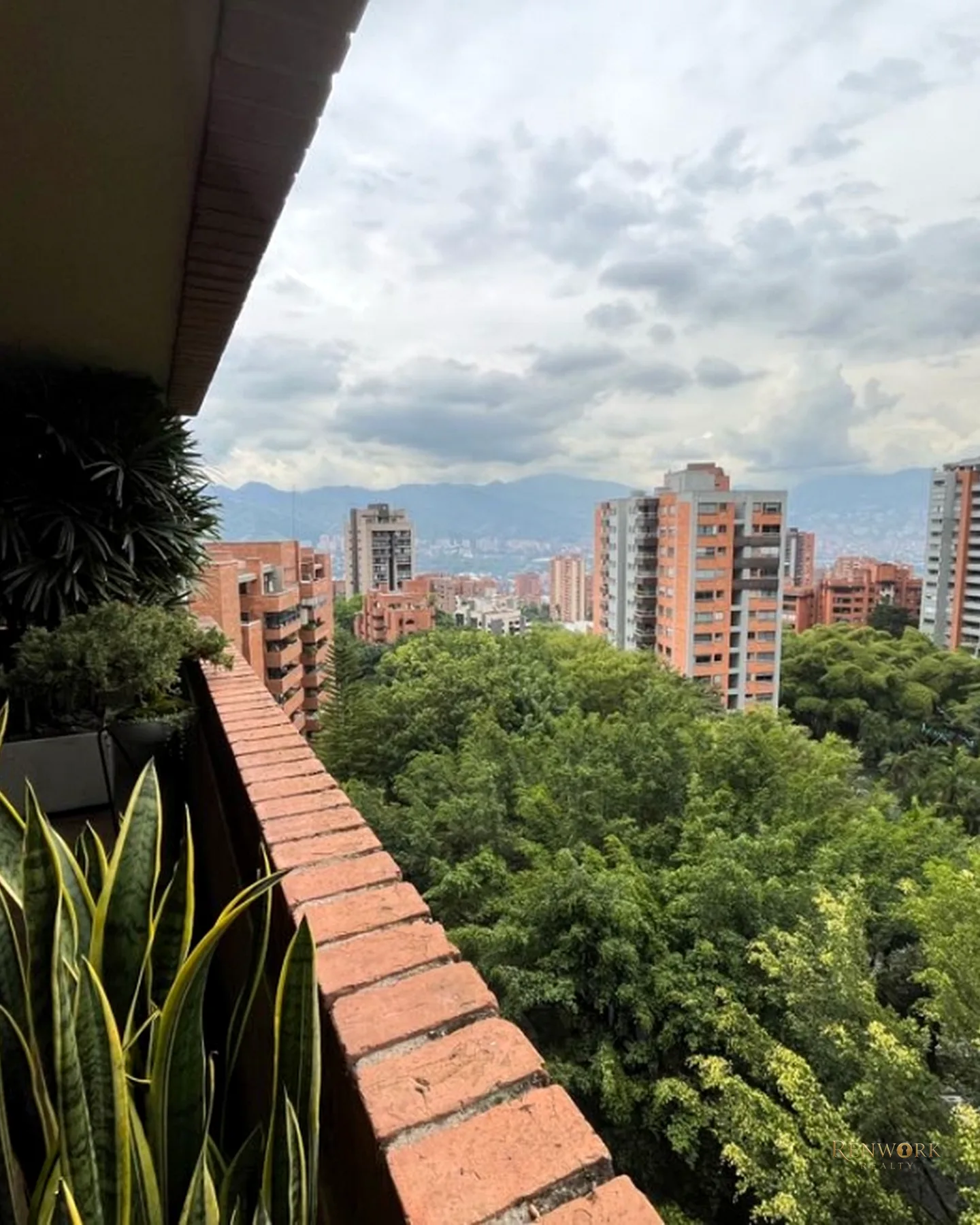 APARTAMENTO ÁREA 185MT2/ POBLADO/BALSOS/3 ALCOBAS/U.COM · foto 20