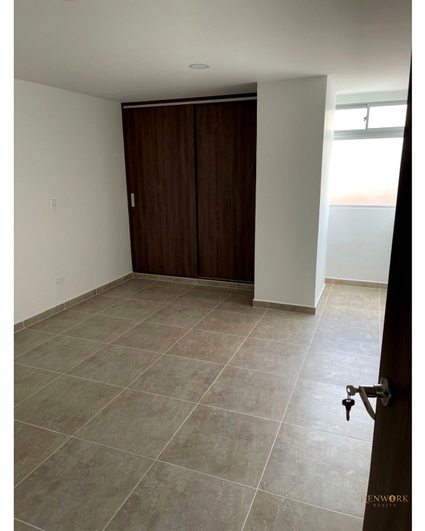 APARTAMENTO CON TERRAZA PRIVADA SECTOR LAURELES PARA LA VENTA · foto 12