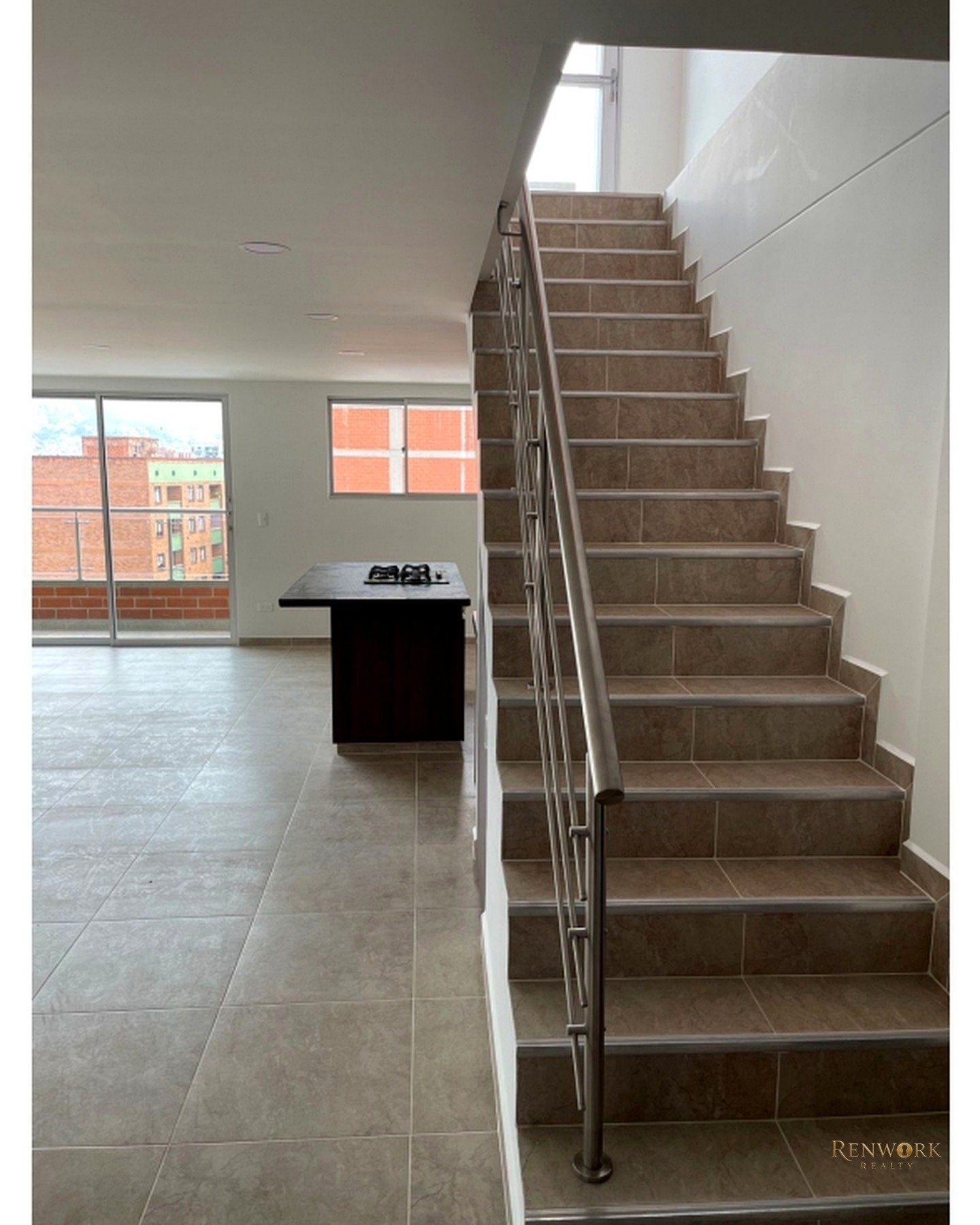 APARTAMENTO CON TERRAZA PRIVADA SECTOR LAURELES PARA LA VENTA · foto 9