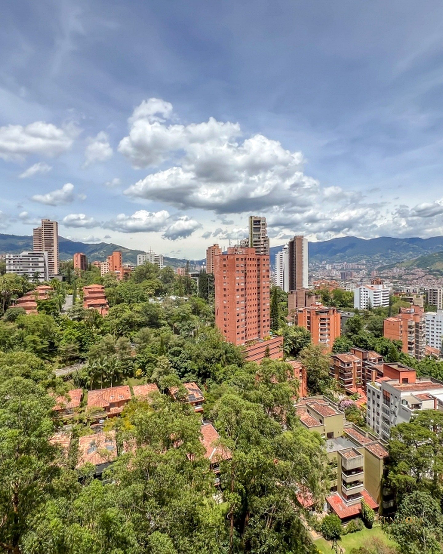 APARTAMENTO CON VISTA 3 HAB, POBLADO MEDELLIN · foto 3