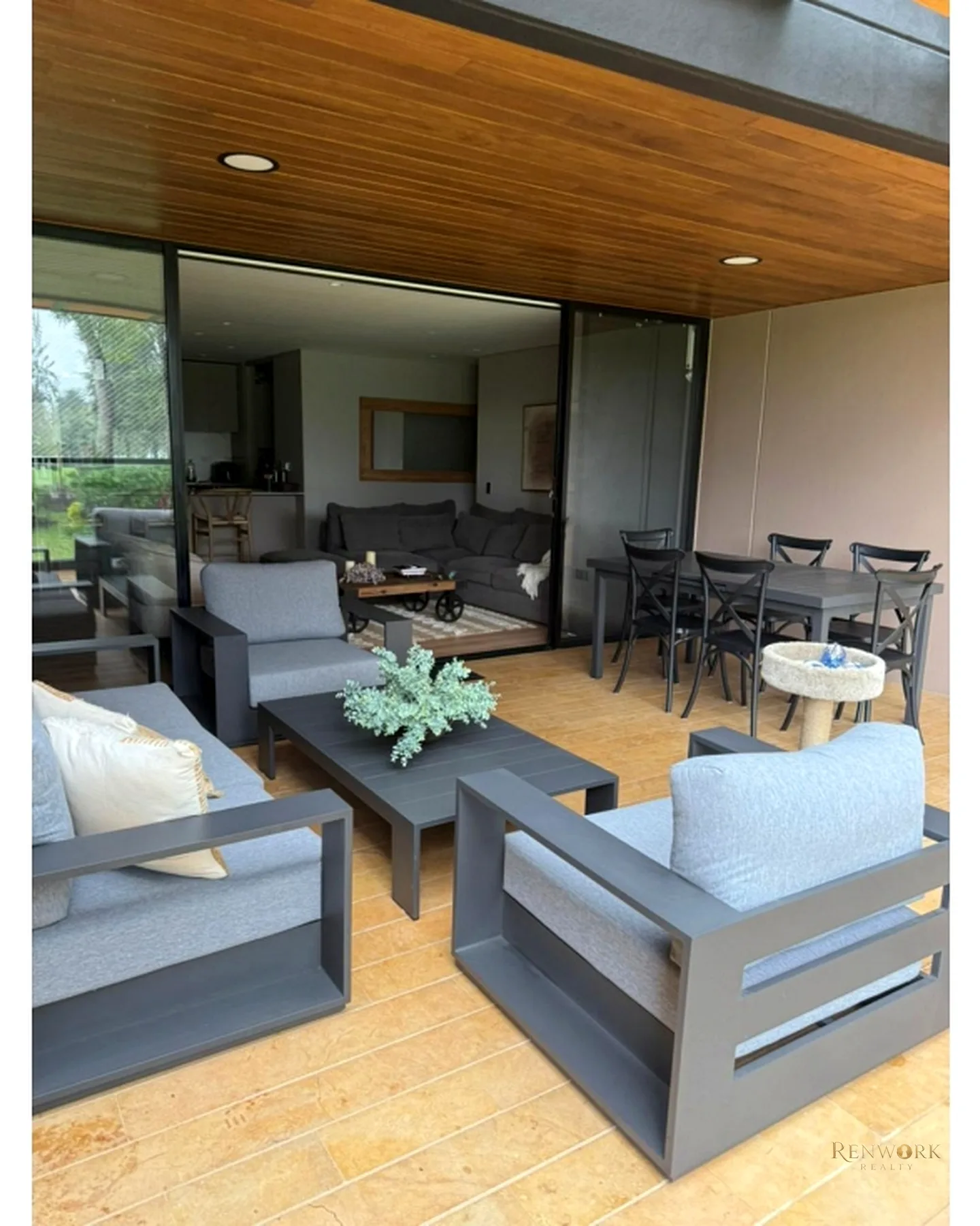 APARTAMENTO CON VISTA AL CAMPO DE GOLF EN LLANOGRANDE · foto 2