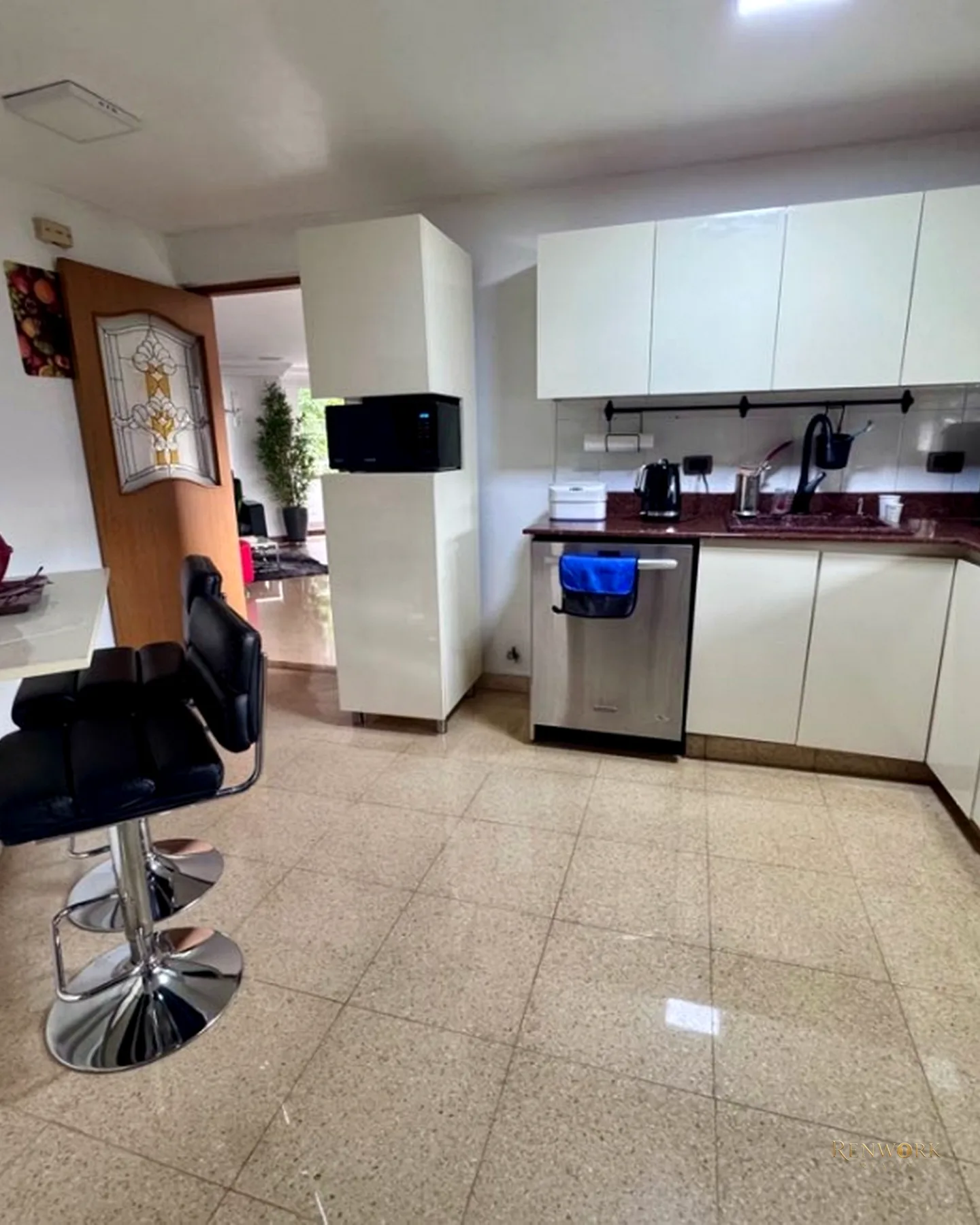 APARTAMENTO DE 141.5 MTS, SECTOR CASTROPOL · foto 9
