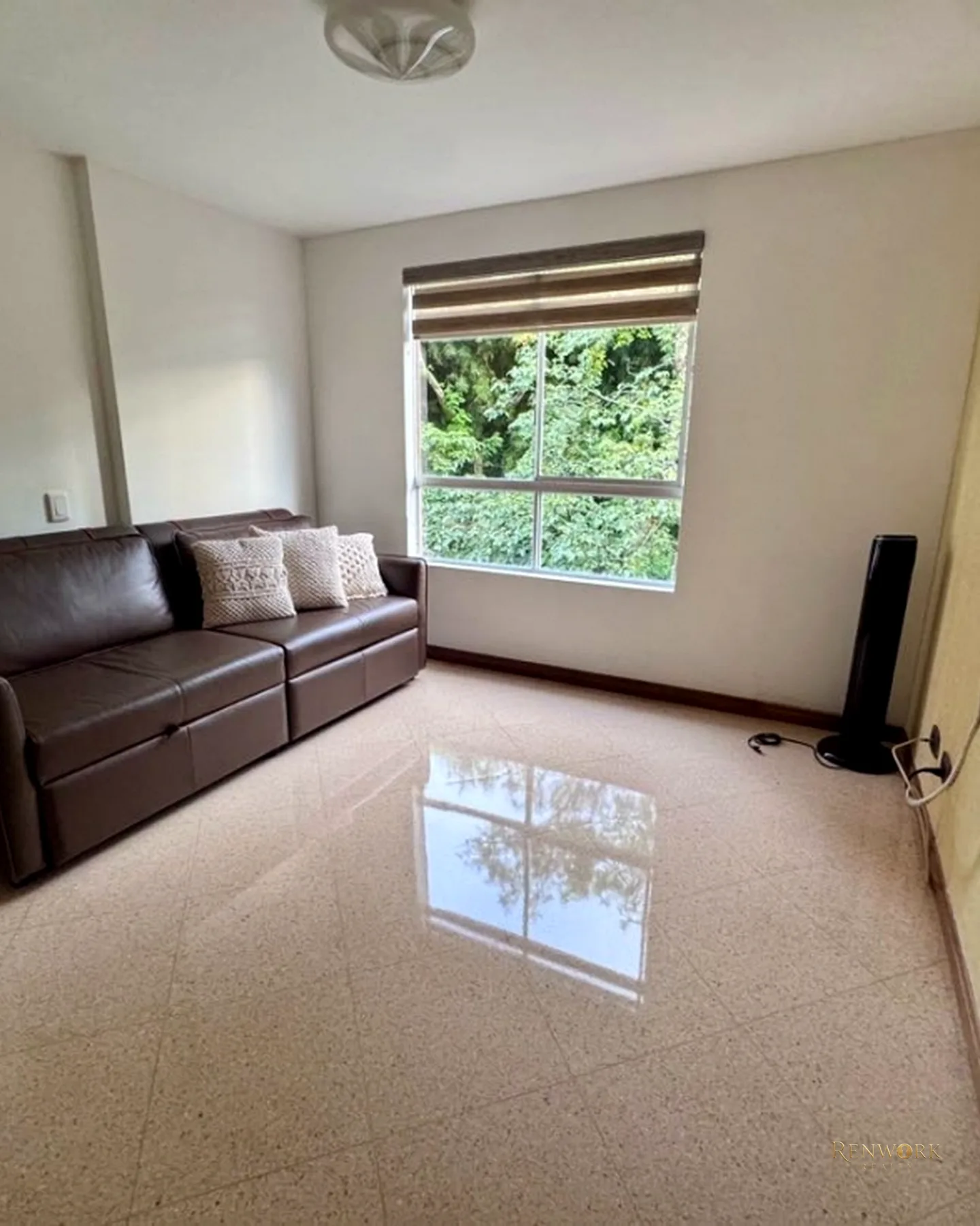 APARTAMENTO DE 141.5 MTS, SECTOR CASTROPOL · foto 4