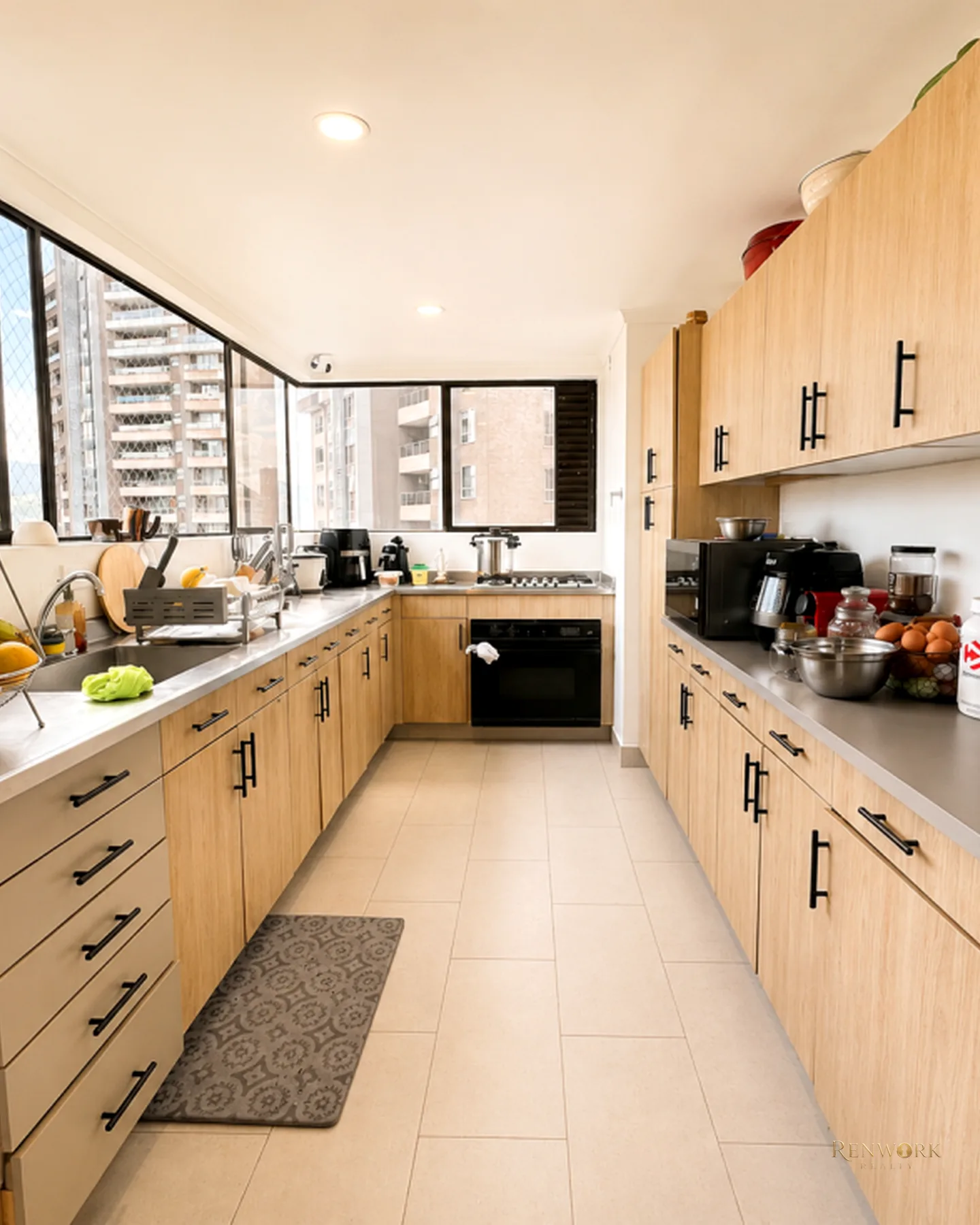 APARTAMENTO DE 184 M² EN EL POBLADO | JUNTO AL MALL VERONA · foto 4