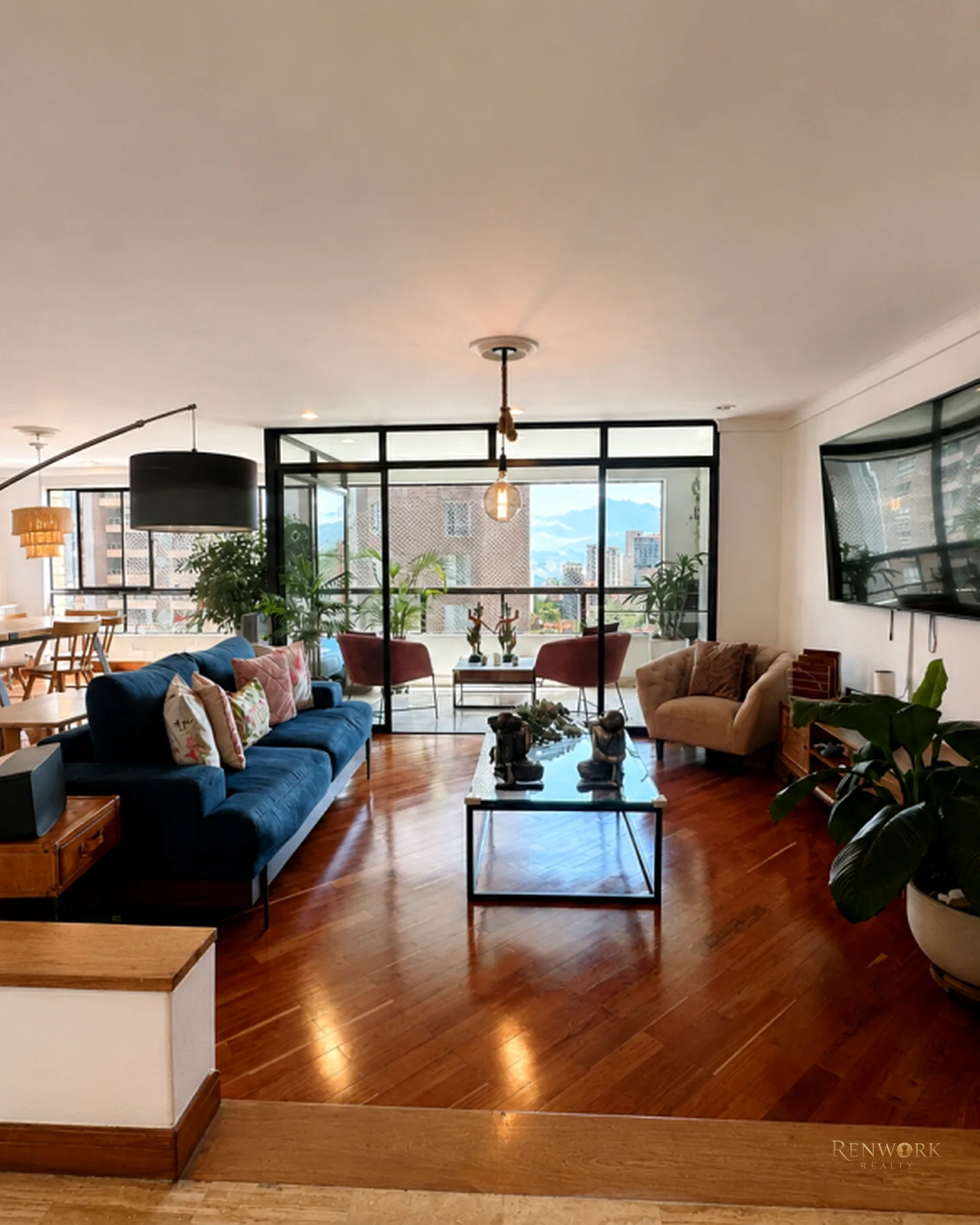 APARTAMENTO DE 184 M² EN EL POBLADO | JUNTO AL MALL VERONA · foto 2