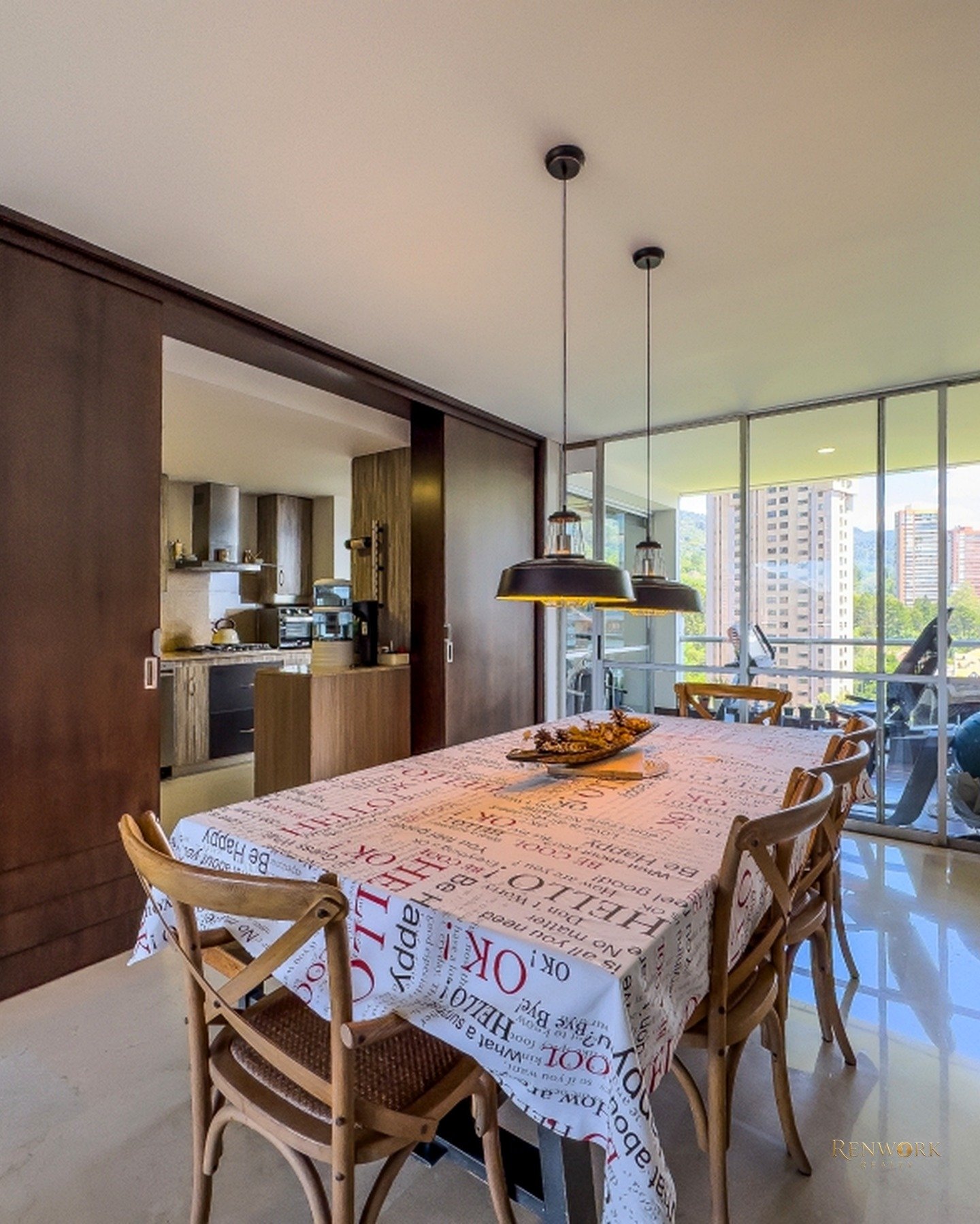 APARTAMENTO DE GRAN FORMATO CERCA AL EL TESORO · foto 5