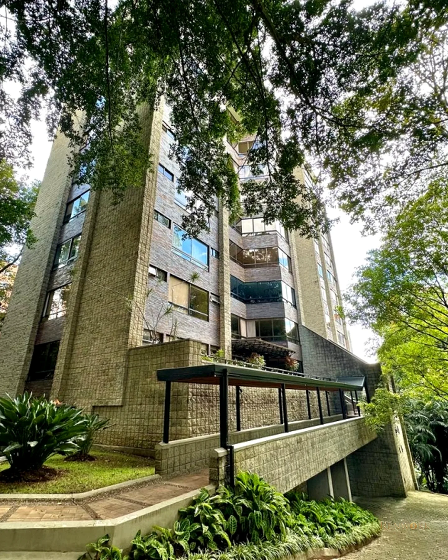 APARTAMENTO DE LUJO EN EL POBLADO PARA LA VENTA · foto 23