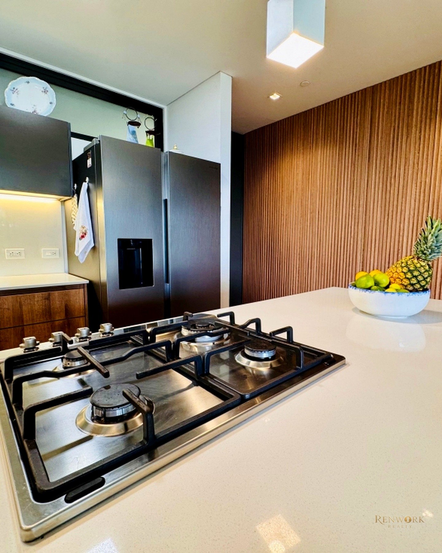 APARTAMENTO DE LUJO EN LAS PALMAS CON GRAN TERRAZA Y 2 PARQUEADEROS. · foto 6