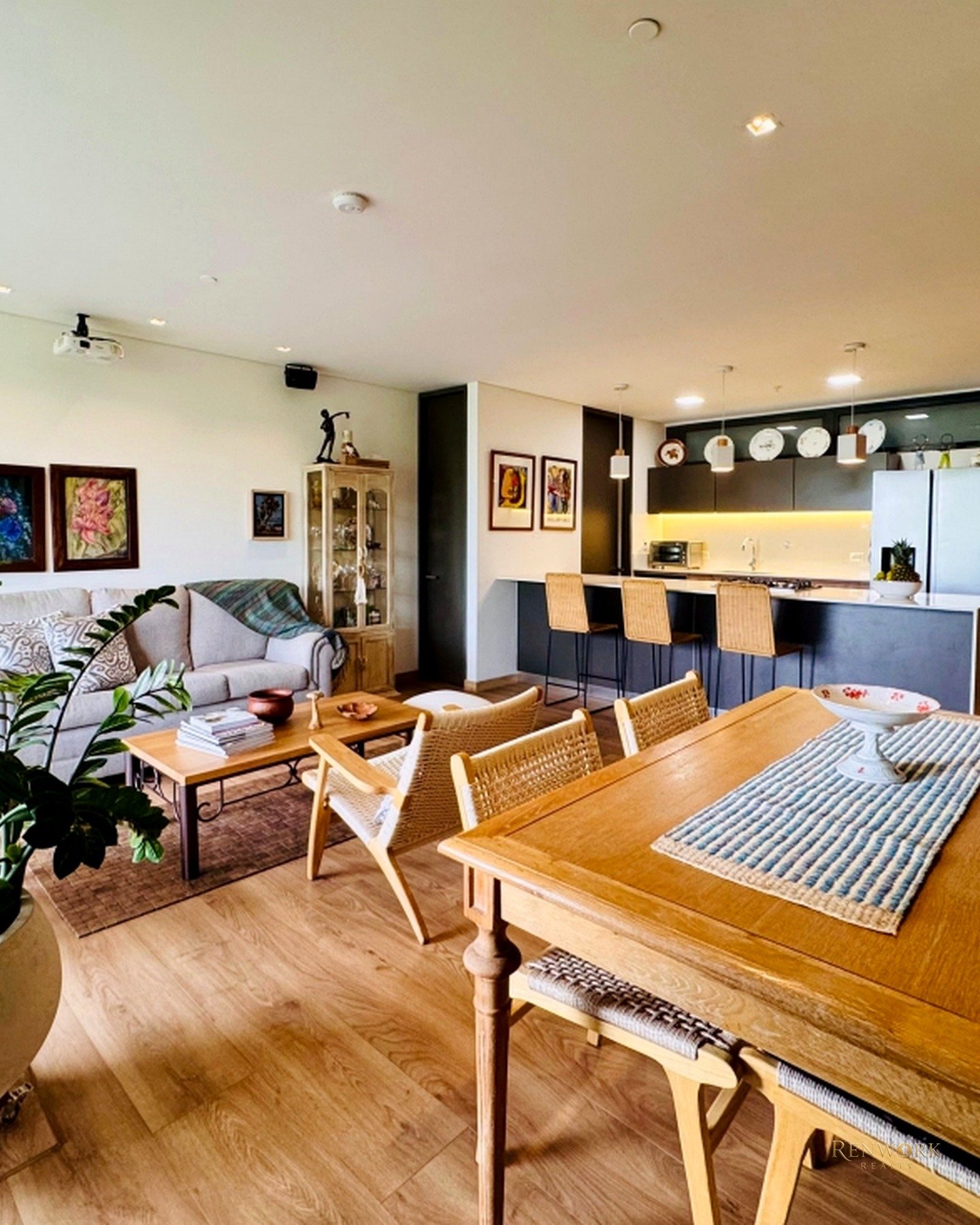 APARTAMENTO DE LUJO EN LAS PALMAS CON GRAN TERRAZA Y 2 PARQUEADEROS. · foto 3
