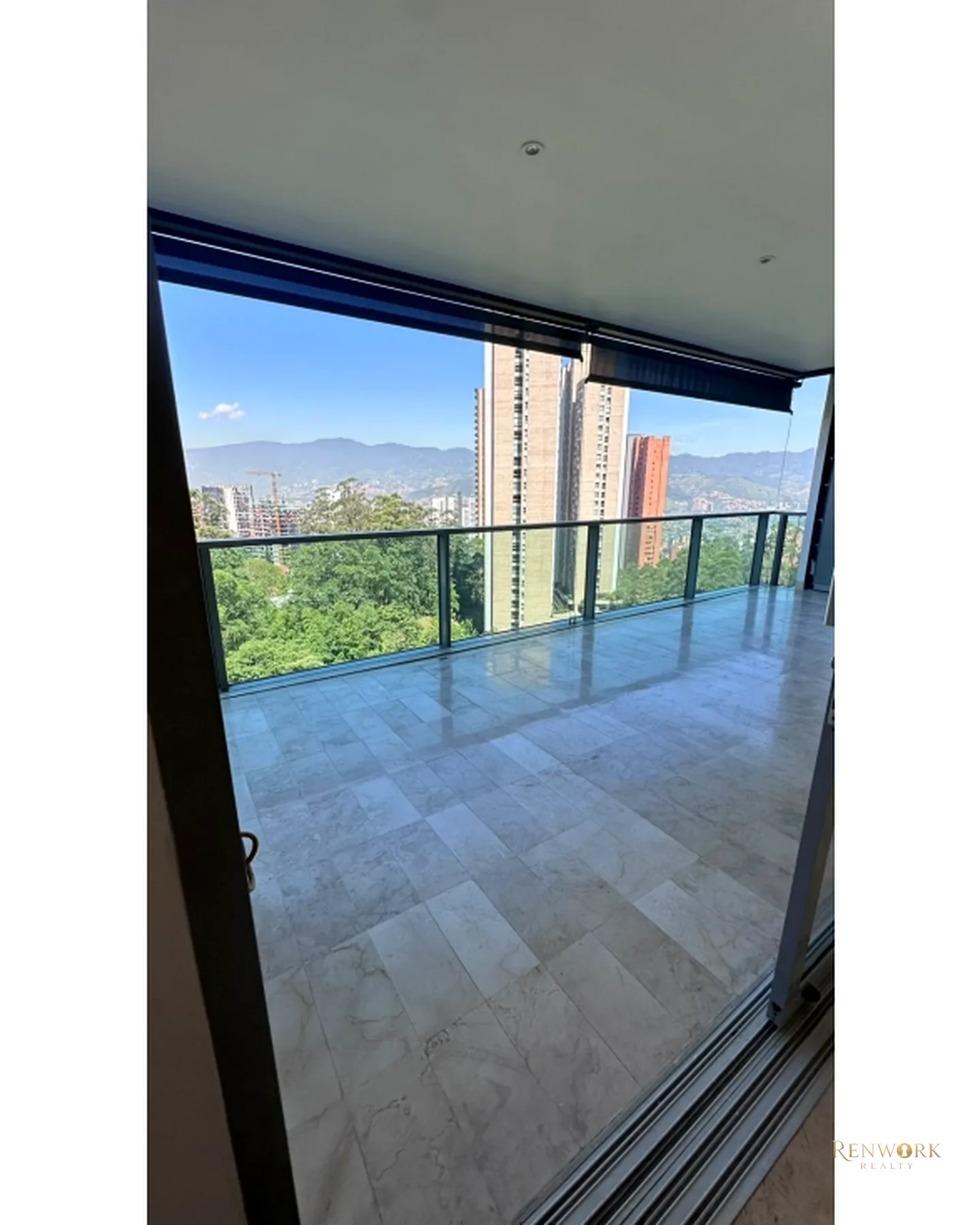 🔵✨ APARTAMENTO DE LUJO EN POBLADO ALTO | 245 M² | PISO 8 · foto 17