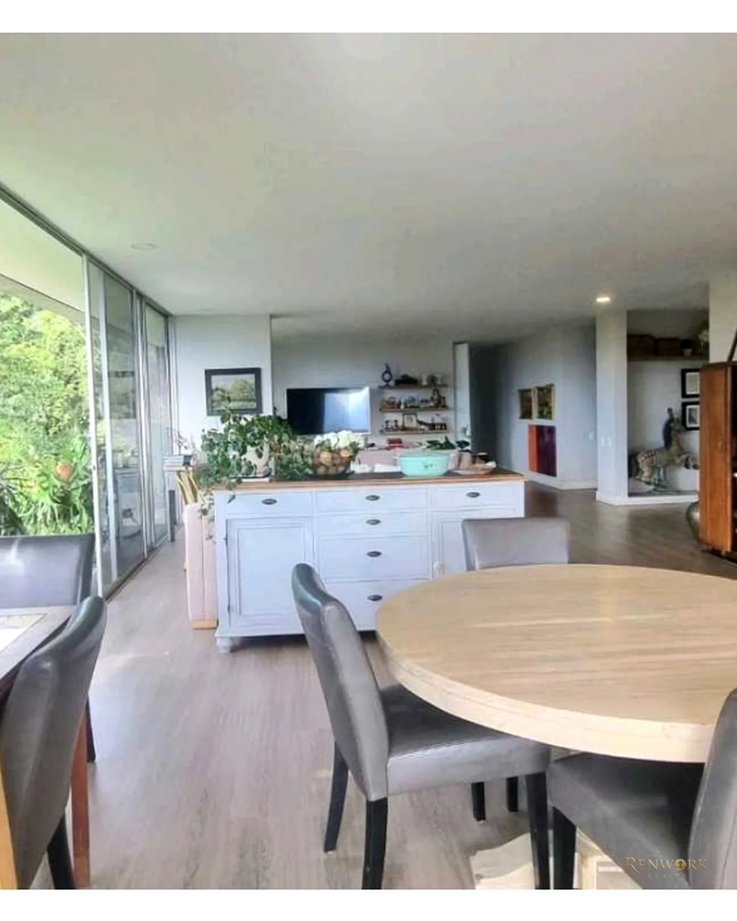 APARTAMENTO DE LUJO FRENTE AL COLEGIO MONTESSORI · foto 4