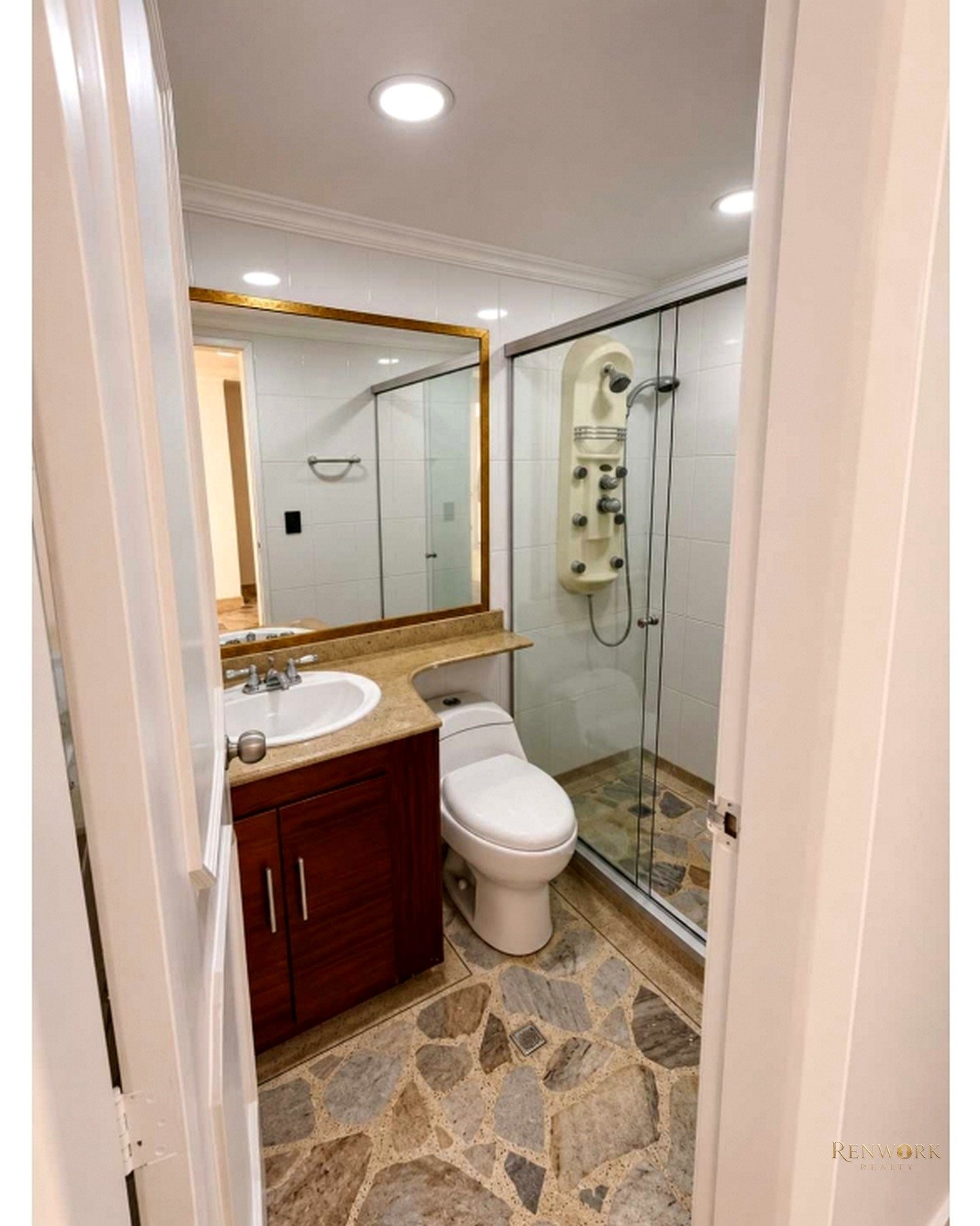 APARTAMENTO DE TRES HABITACIONES PARA REFORMAR EN CASTROPOL · foto 14
