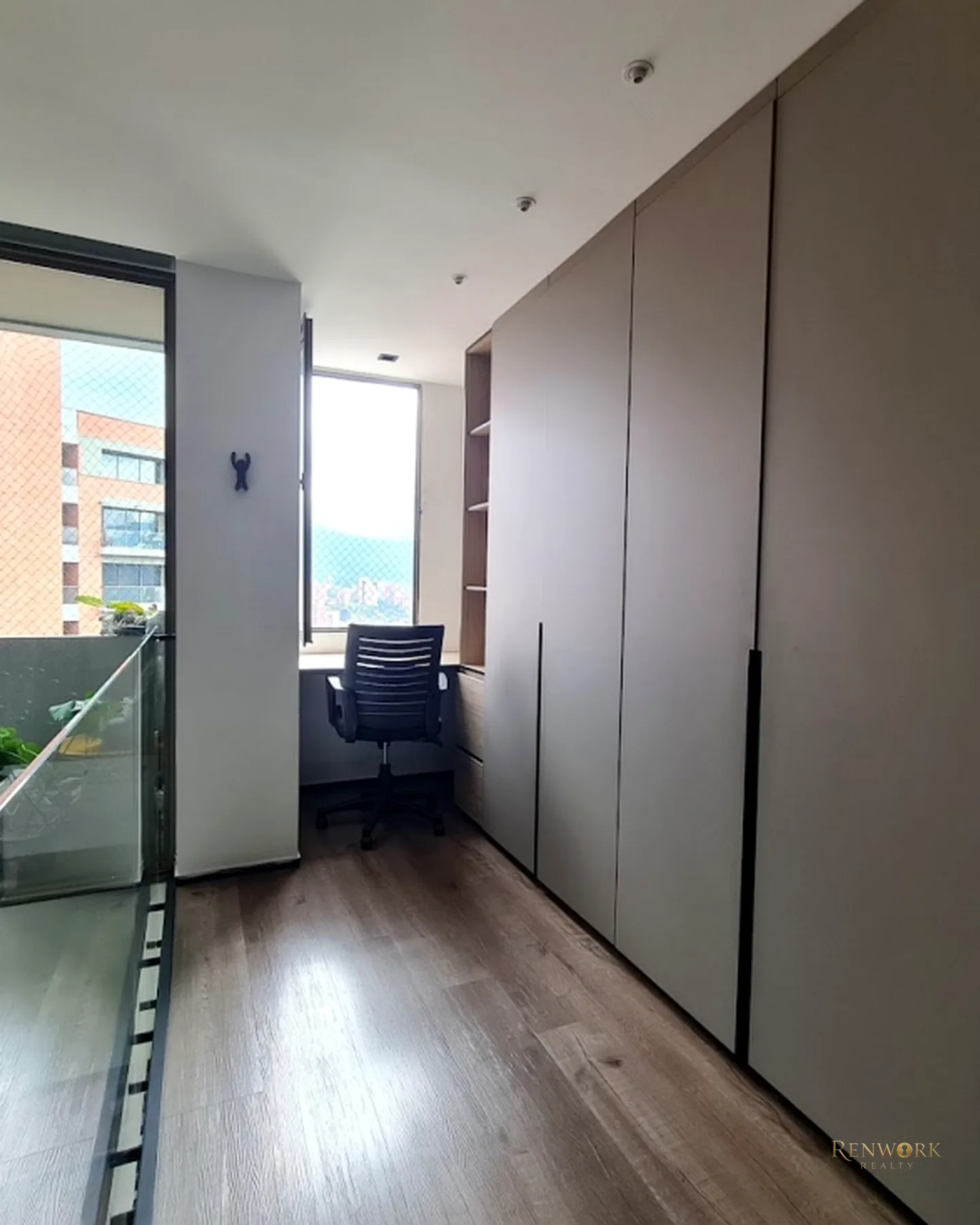 APARTAMENTO DÚPLEX EN VENTA EL POBLADO, SECTOR PADRE MARIANITO. · foto 10