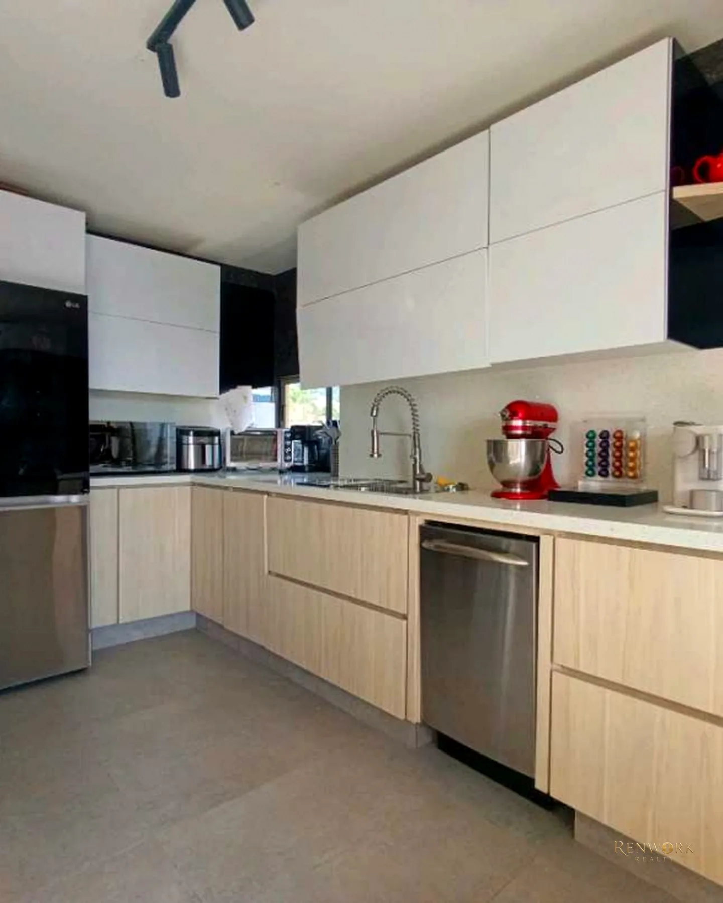 APARTAMENTO DUPLEX EN VENTA, LOMA EL CHOCHO - ENVIGADO · foto 8