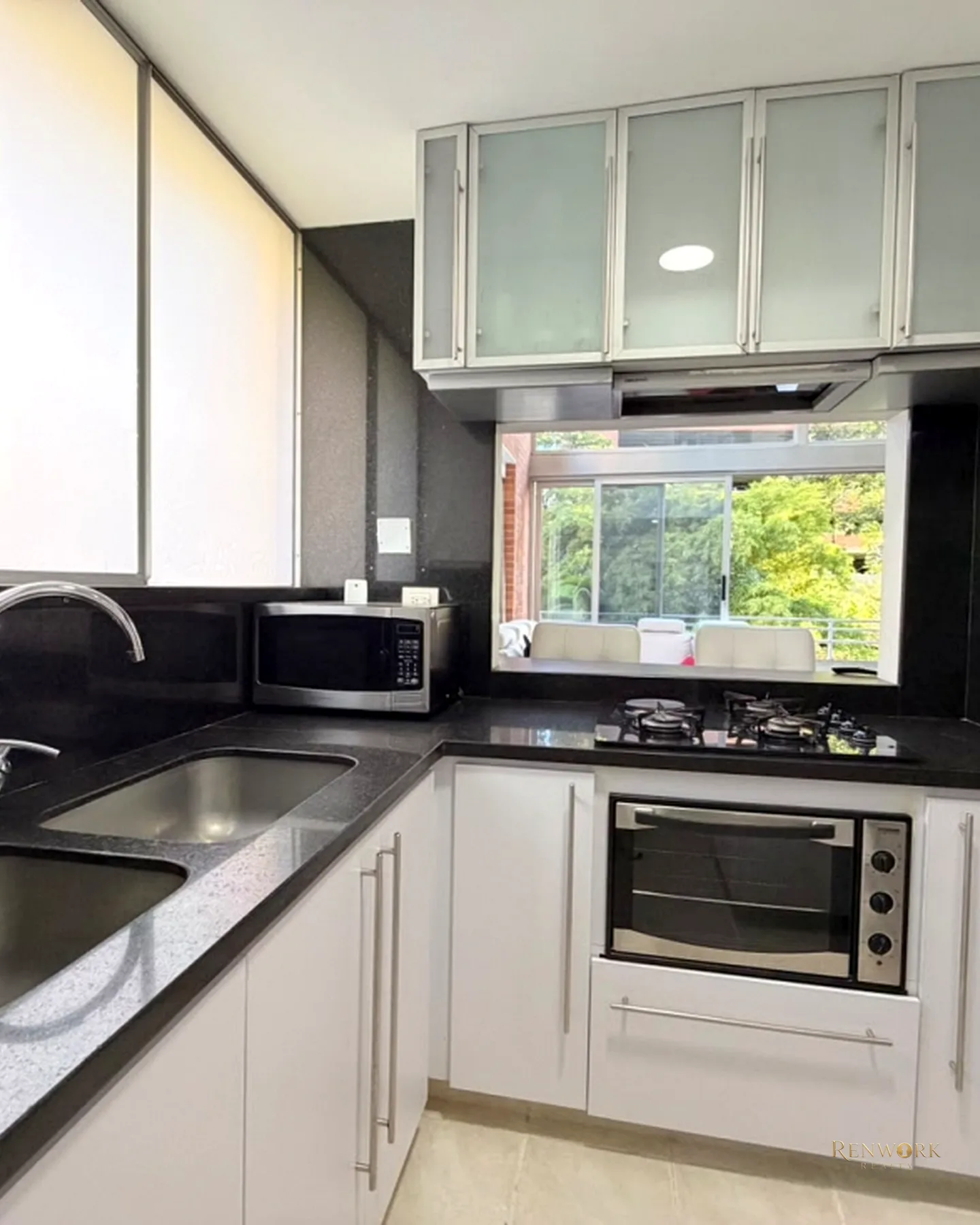 APARTAMENTO DUPLEX EN VENTA Y ARRENDAMIENTO POBLADO · foto 5