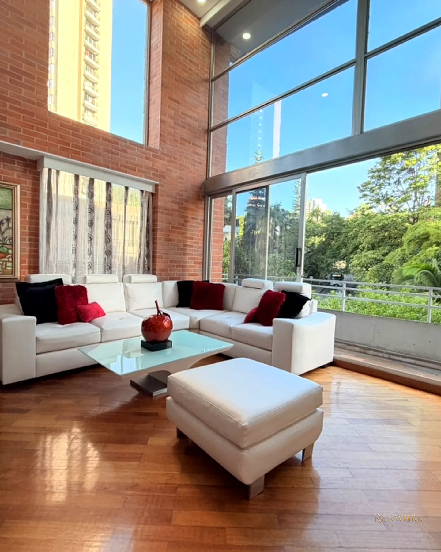 APARTAMENTO DUPLEX EN VENTA Y ARRENDAMIENTO POBLADO · foto 1