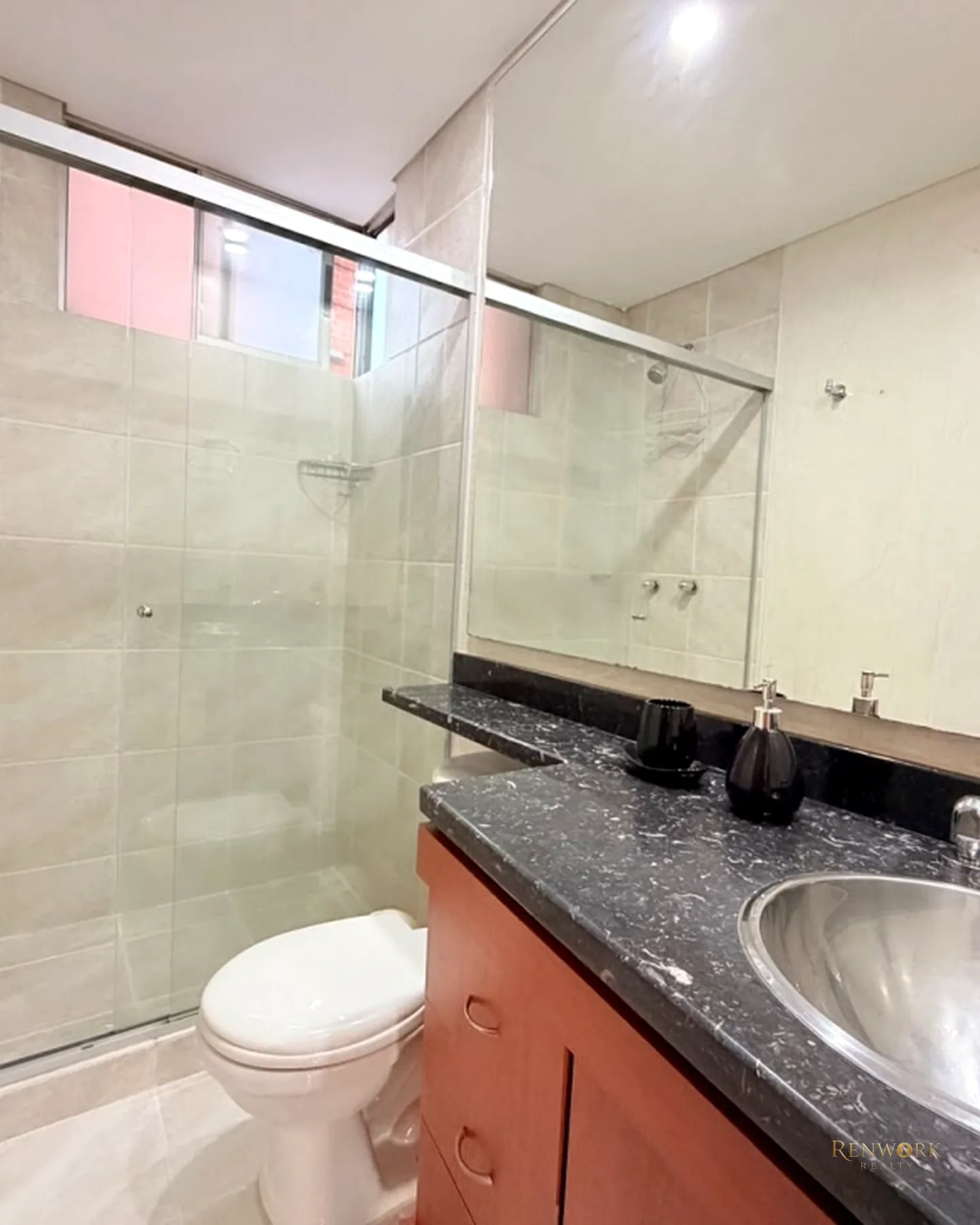 APARTAMENTO DUPLEX EN VENTA Y ARRENDAMIENTO POBLADO · foto 13