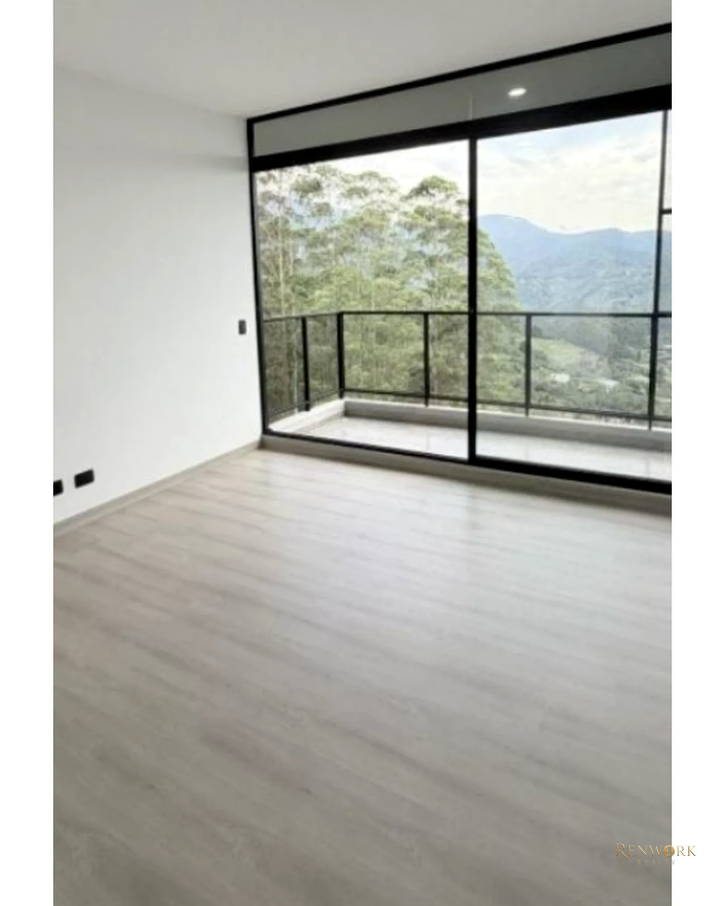 APARTAMENTO DÚPLEX PARA LA VENTA EN ENVIGADO EL ESCOBERO · foto 10