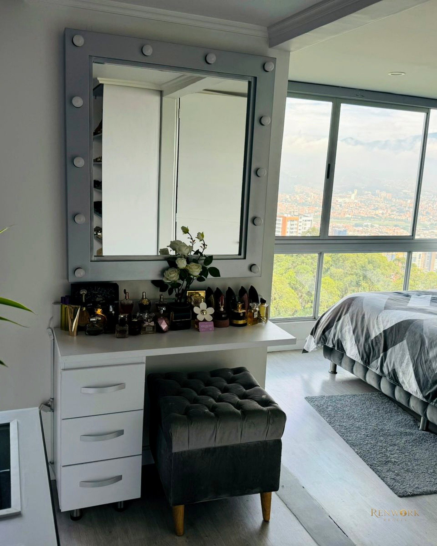 APARTAMENTO DUPLEX PARA LA VENTA EN LAS PALMAS MEDELLIN · foto 17
