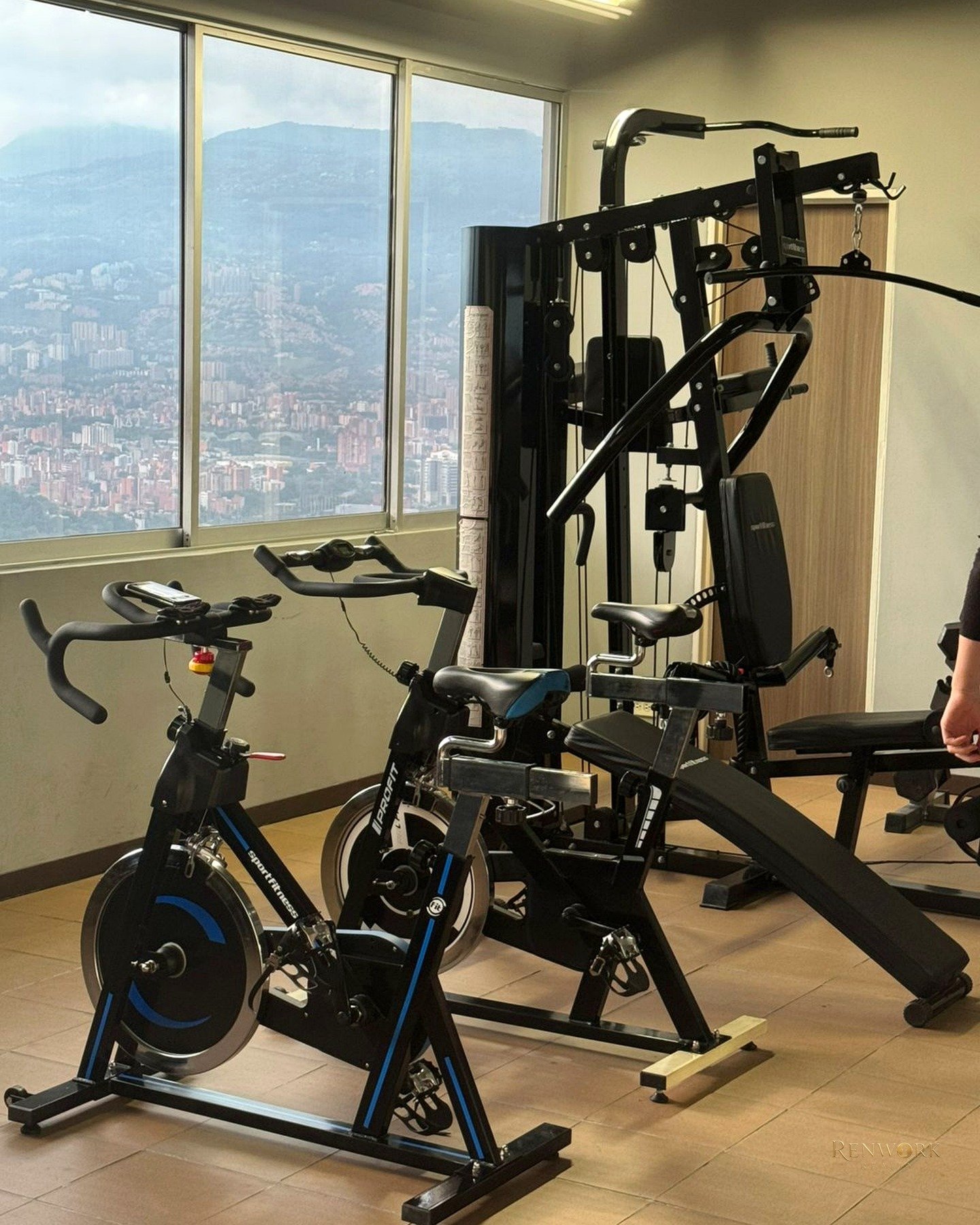 APARTAMENTO DUPLEX PARA LA VENTA EN LAS PALMAS MEDELLIN · foto 21
