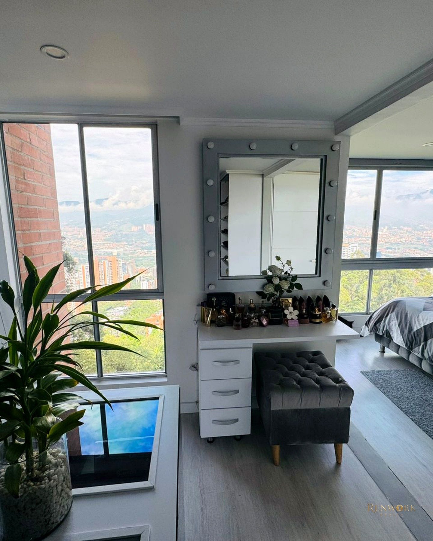 APARTAMENTO DUPLEX PARA LA VENTA EN LAS PALMAS MEDELLIN · foto 15